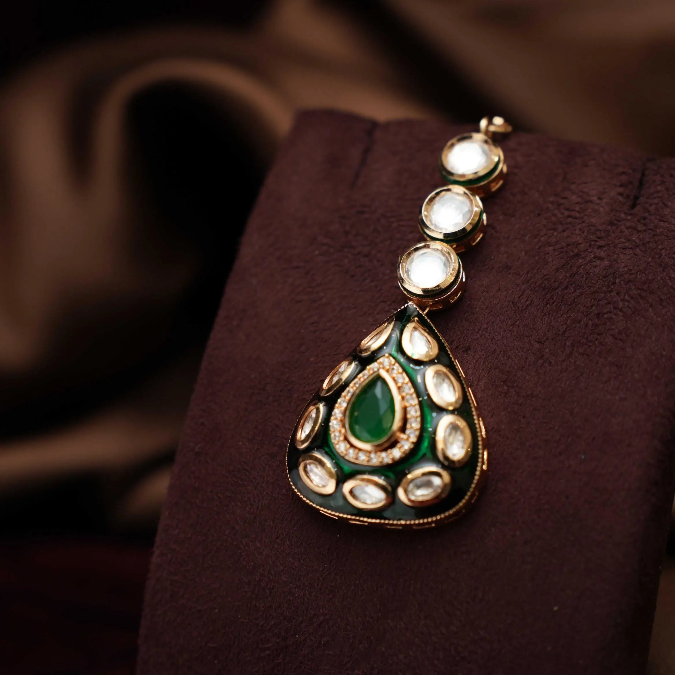 Charu Kundan Tikka - Green