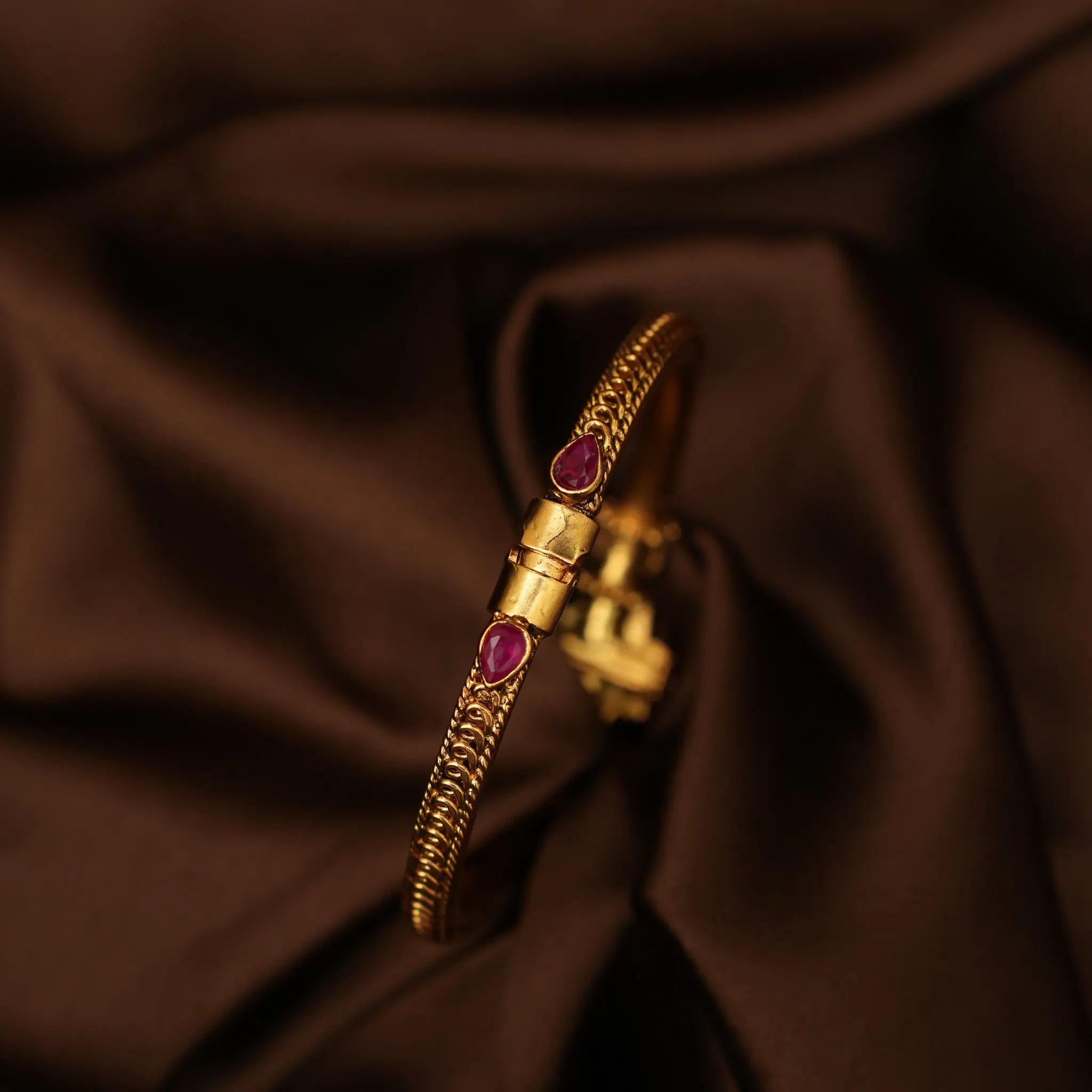 Chitrani Antique Bangle