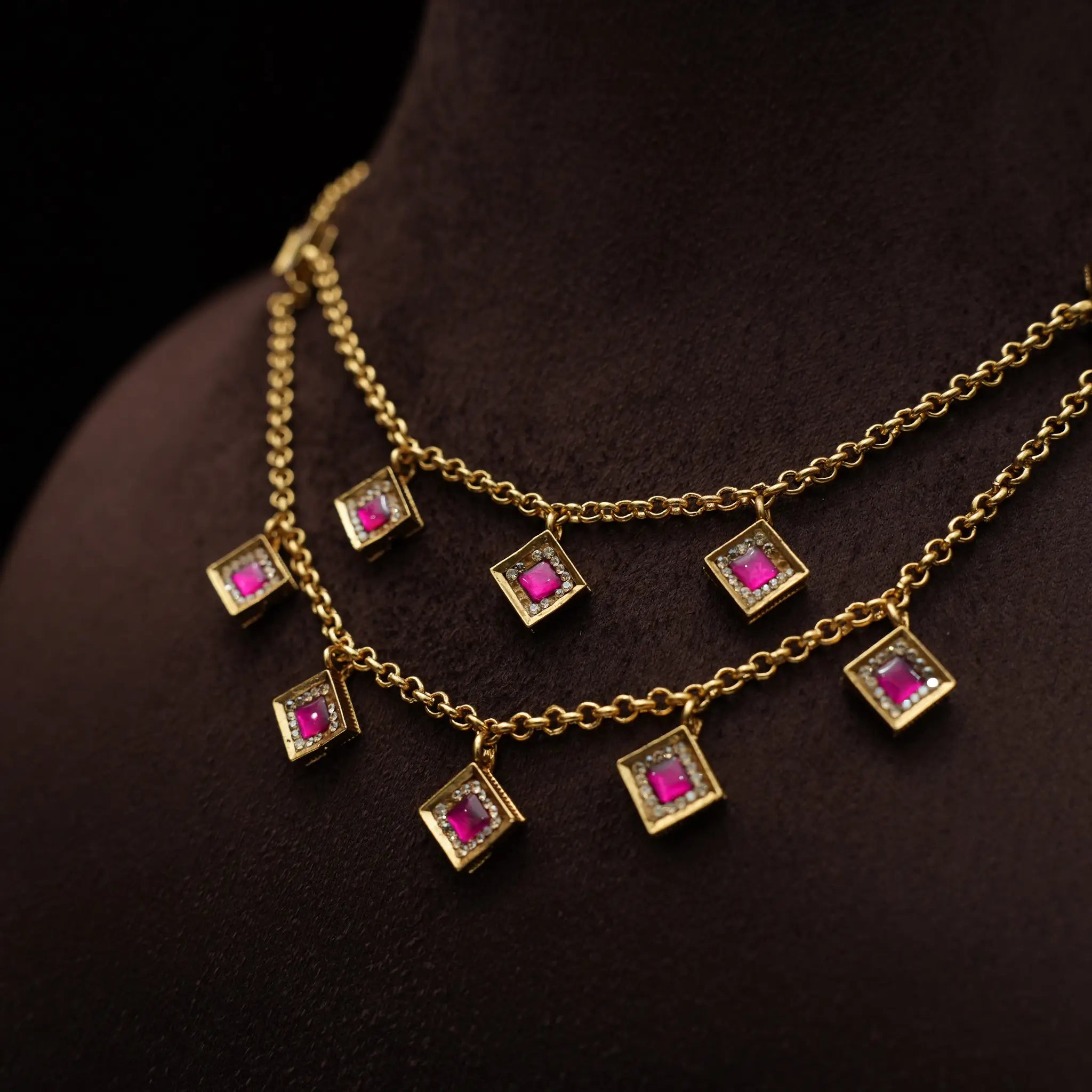 Dacvi Antique Necklace
