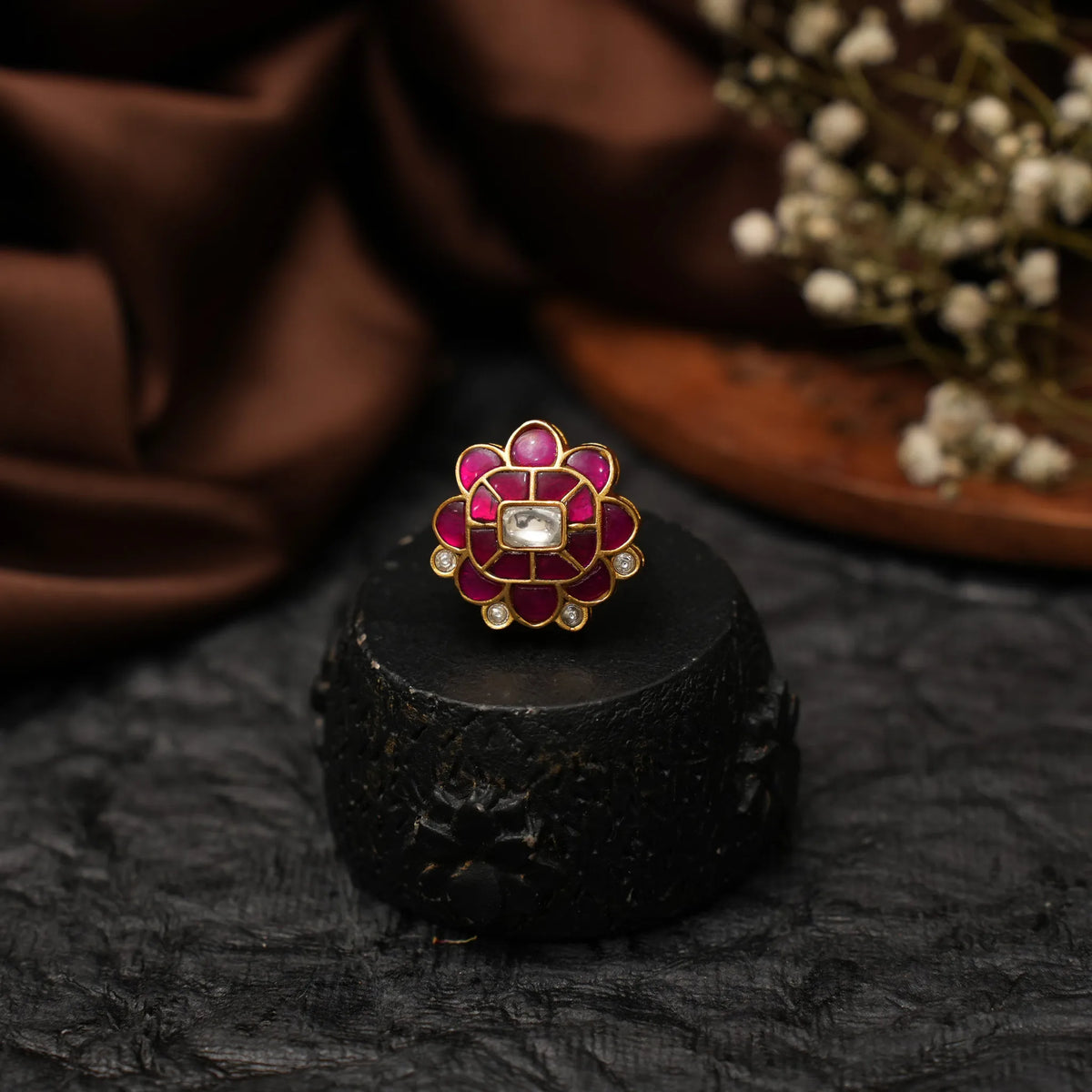 Damyanti Polki Ring - Red and White