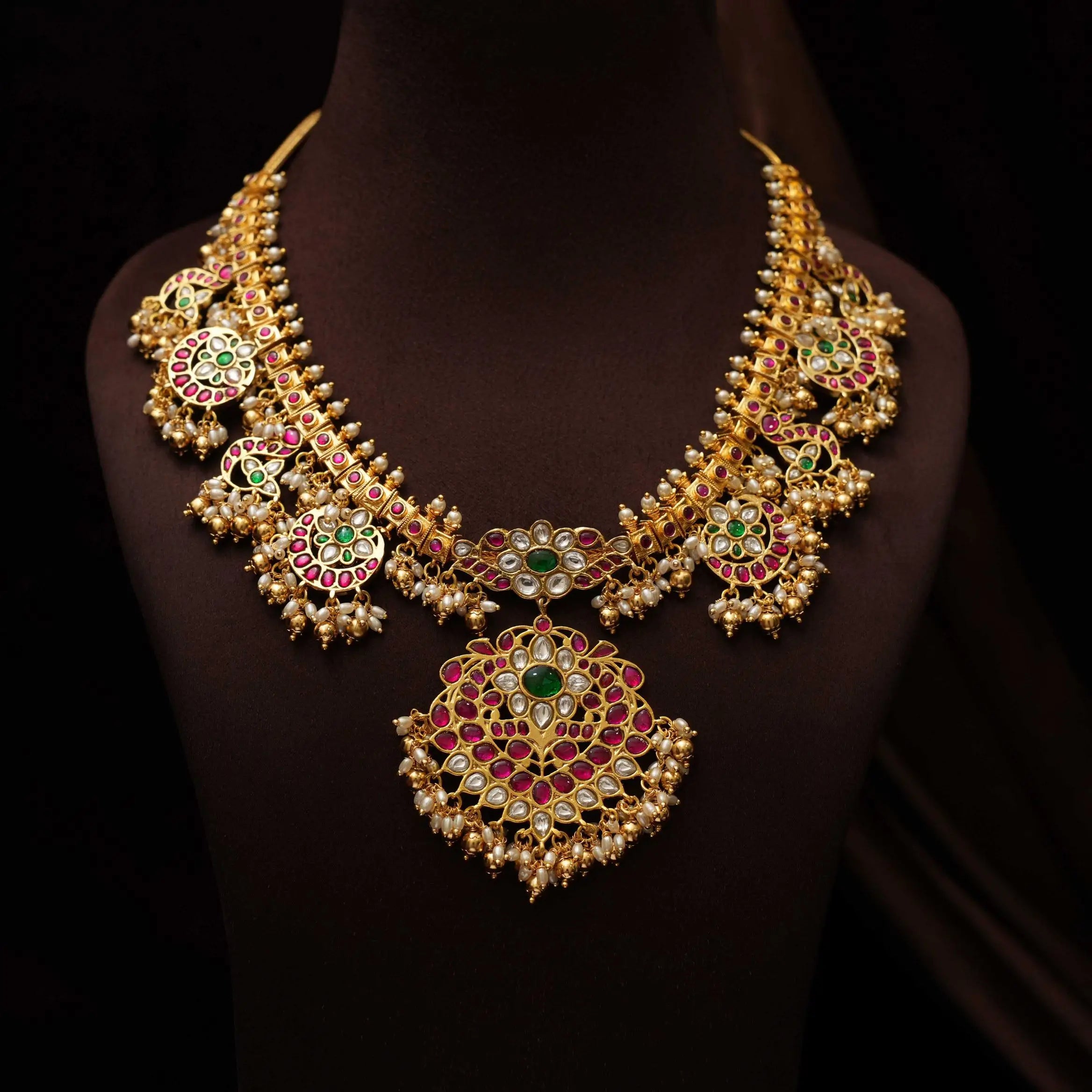 Dhanisha Guttupusulu Necklace
