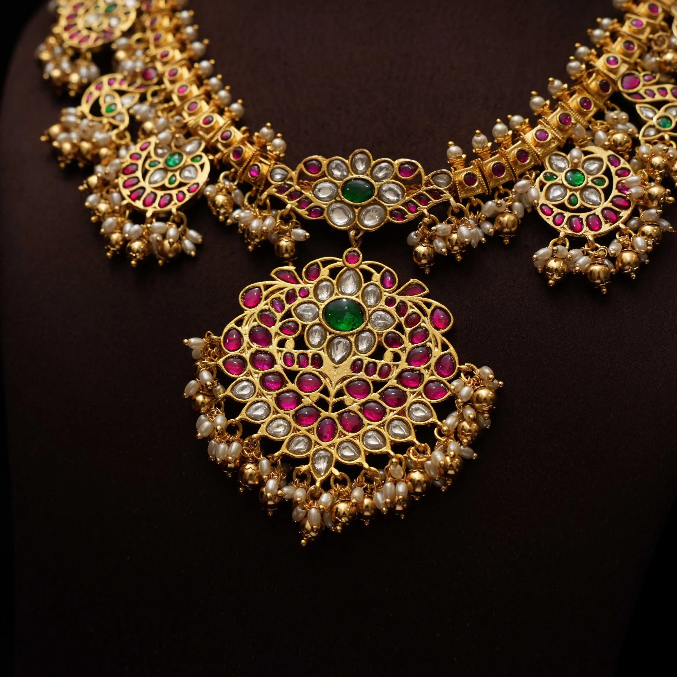 Dhanisha Guttupusulu Necklace