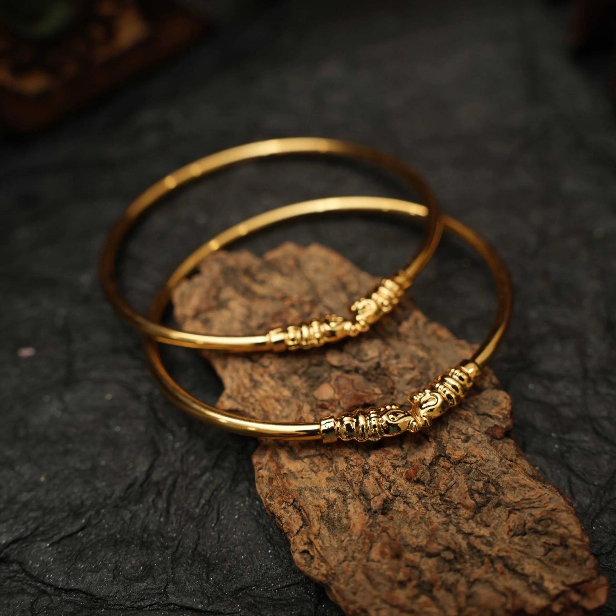 Dharvi Antique Bangles