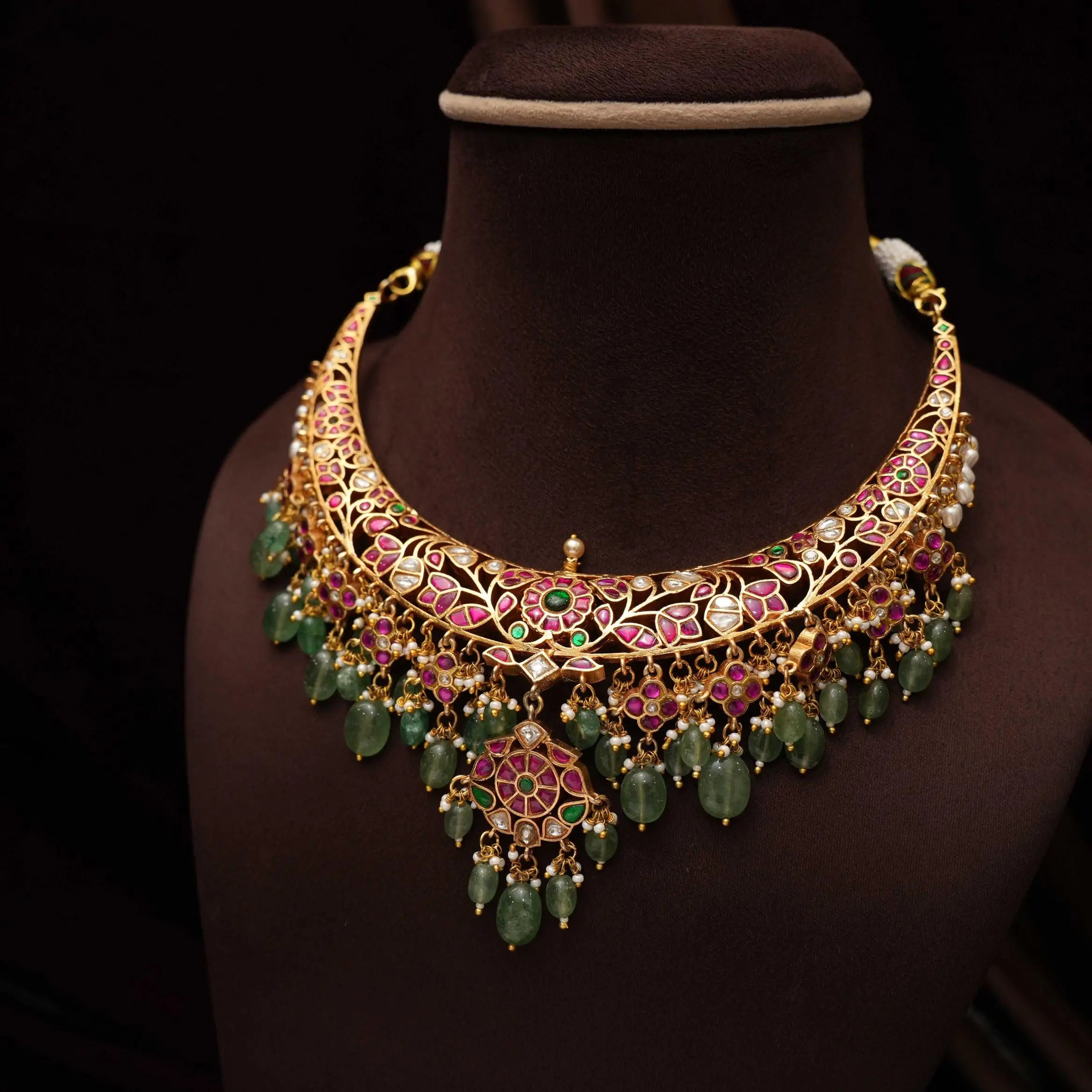 Divanshi Reversible Hasli Necklace