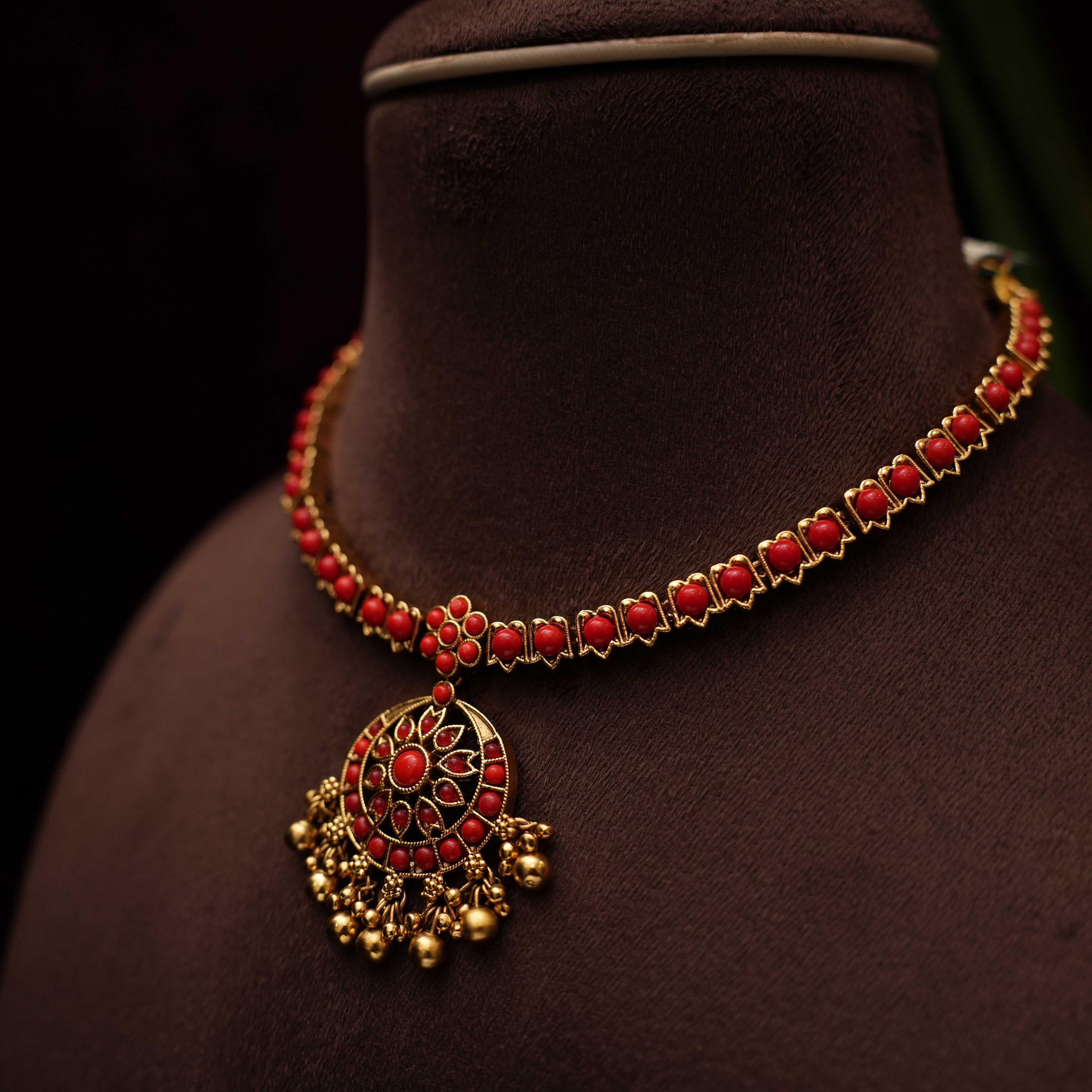 Dutt Antique Necklace - Coral