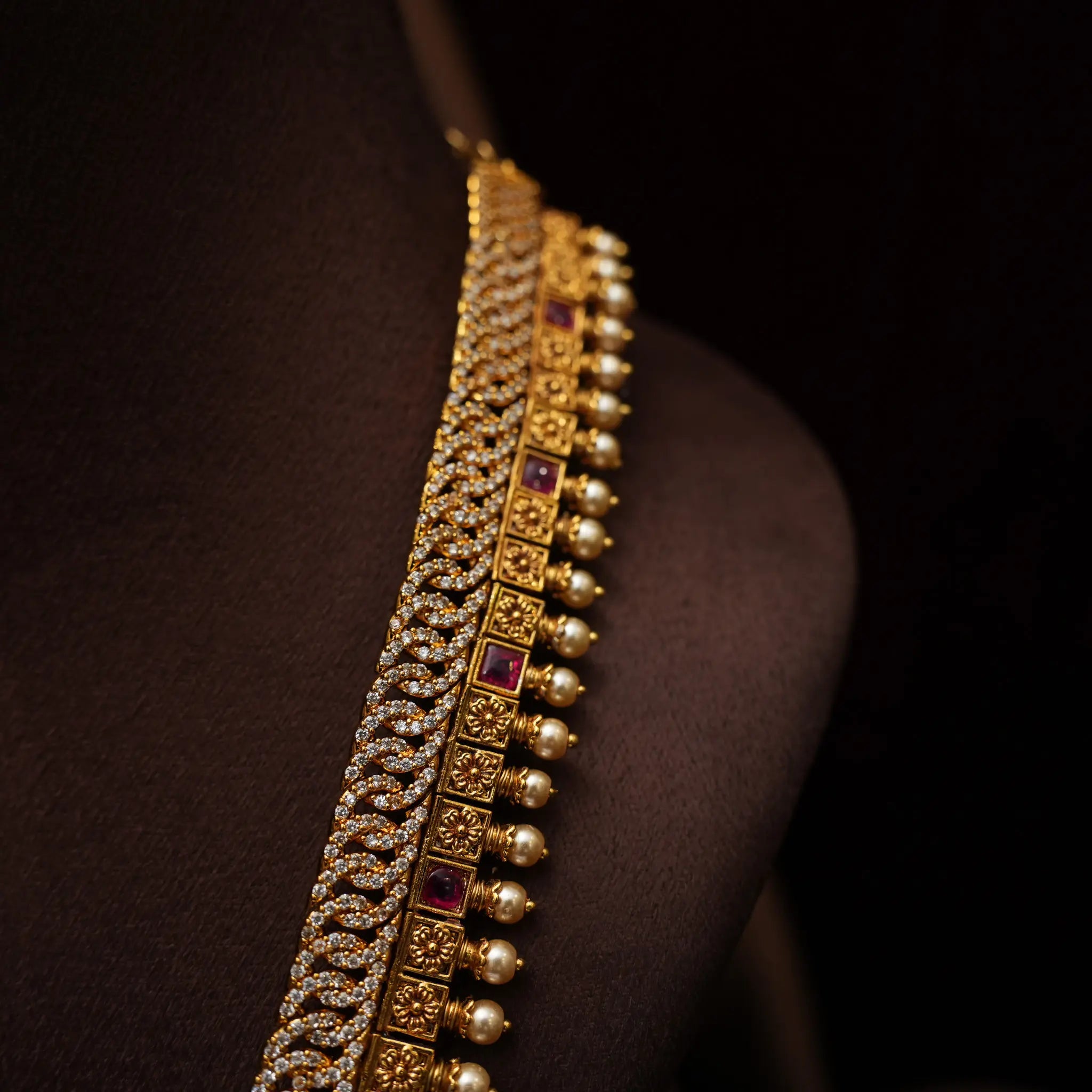 Ednit Antique Necklace