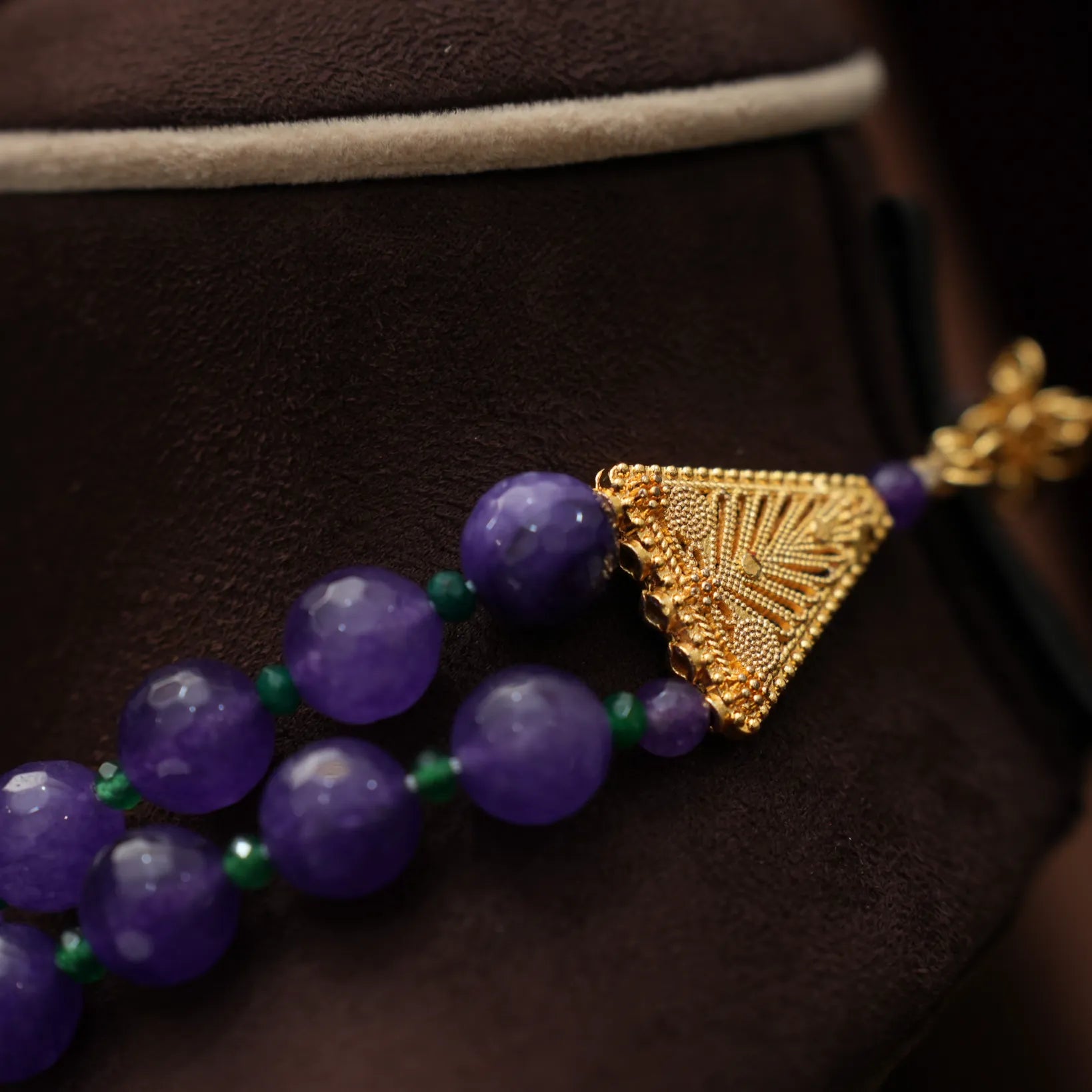Ehimaya Beaded Kundan Necklace