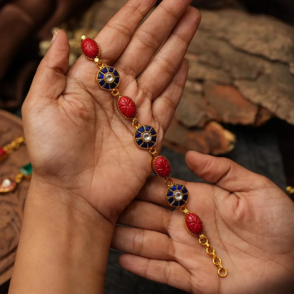 Ekantika Silver Bracelet