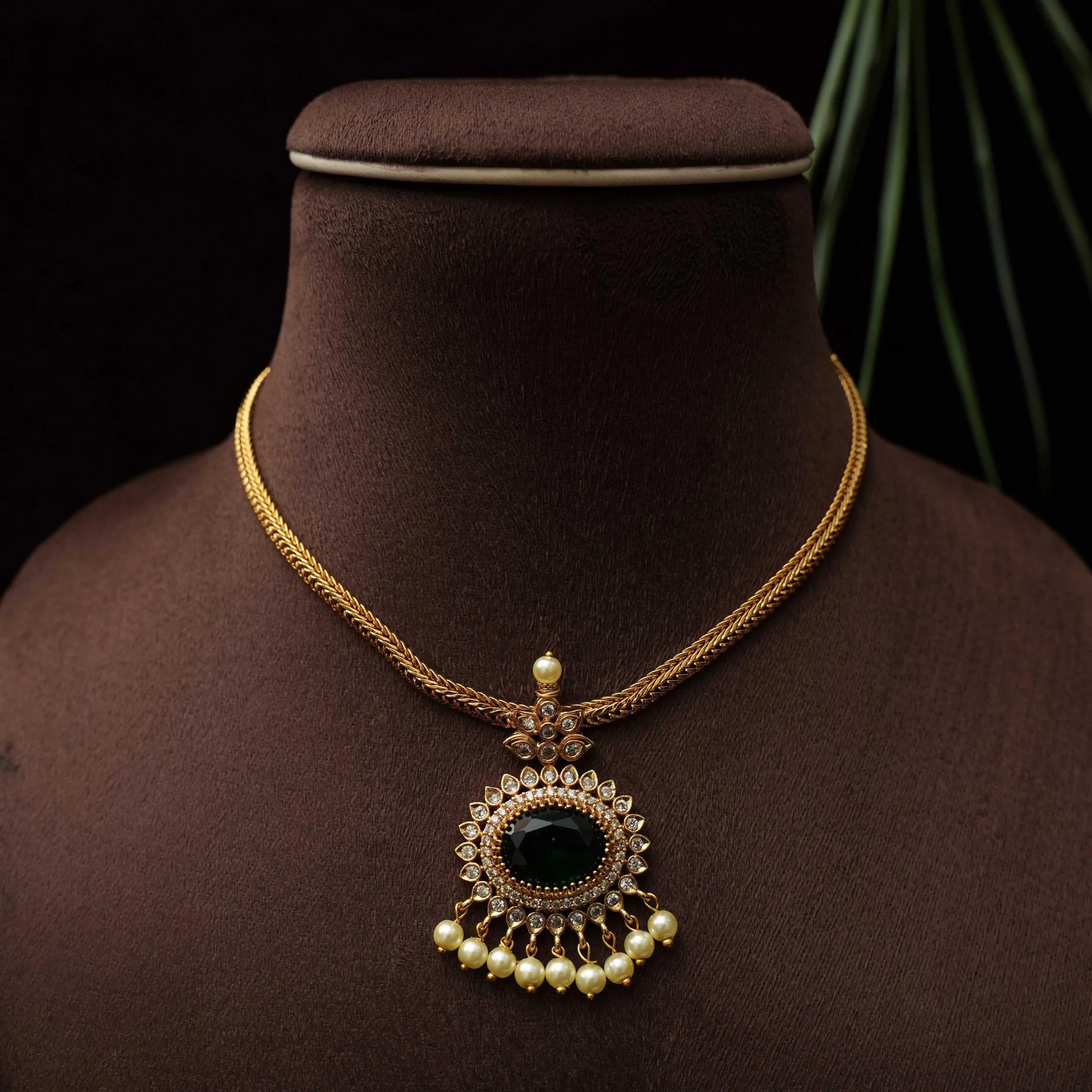 Elakiya Antique Necklace - Green