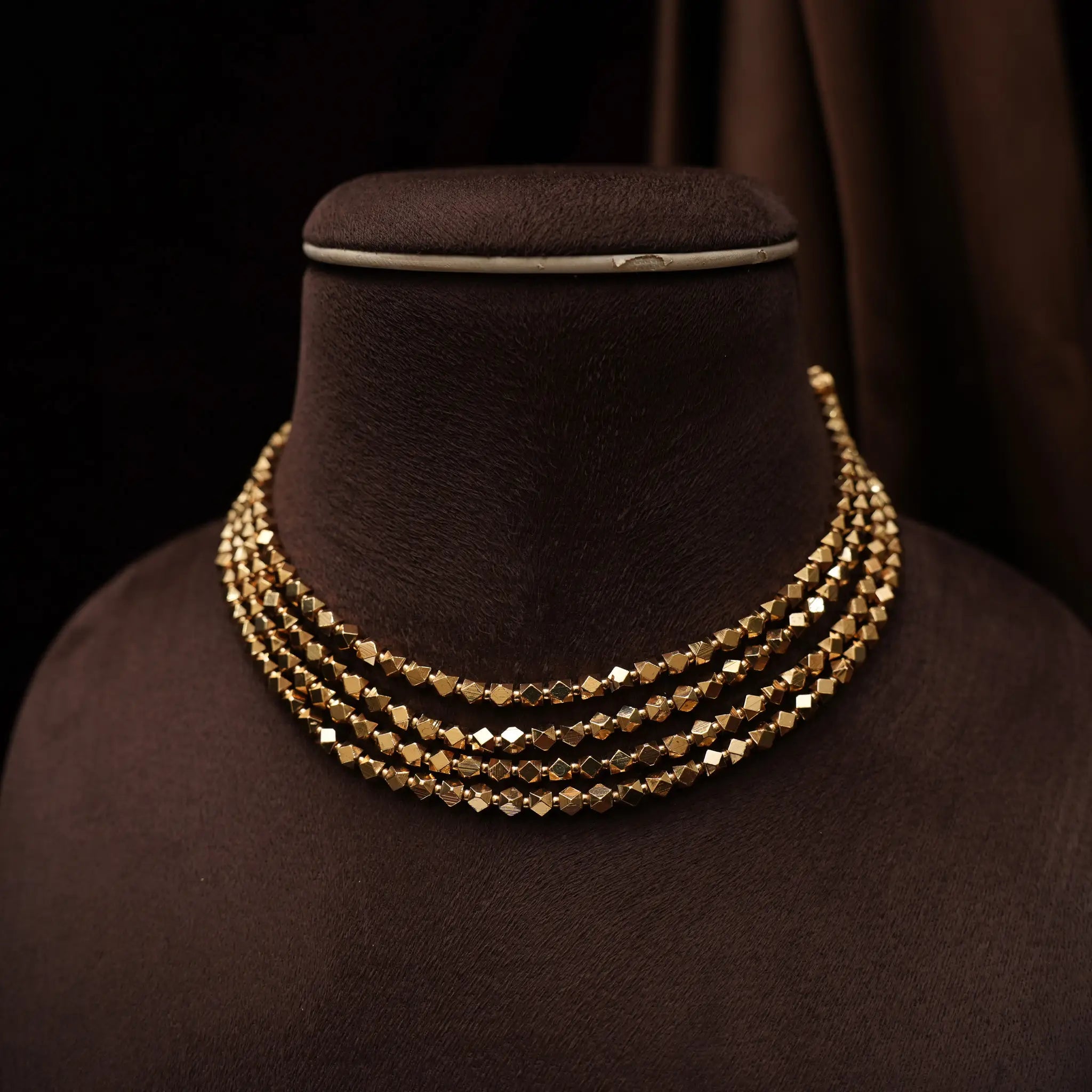 Elina Antique Choker