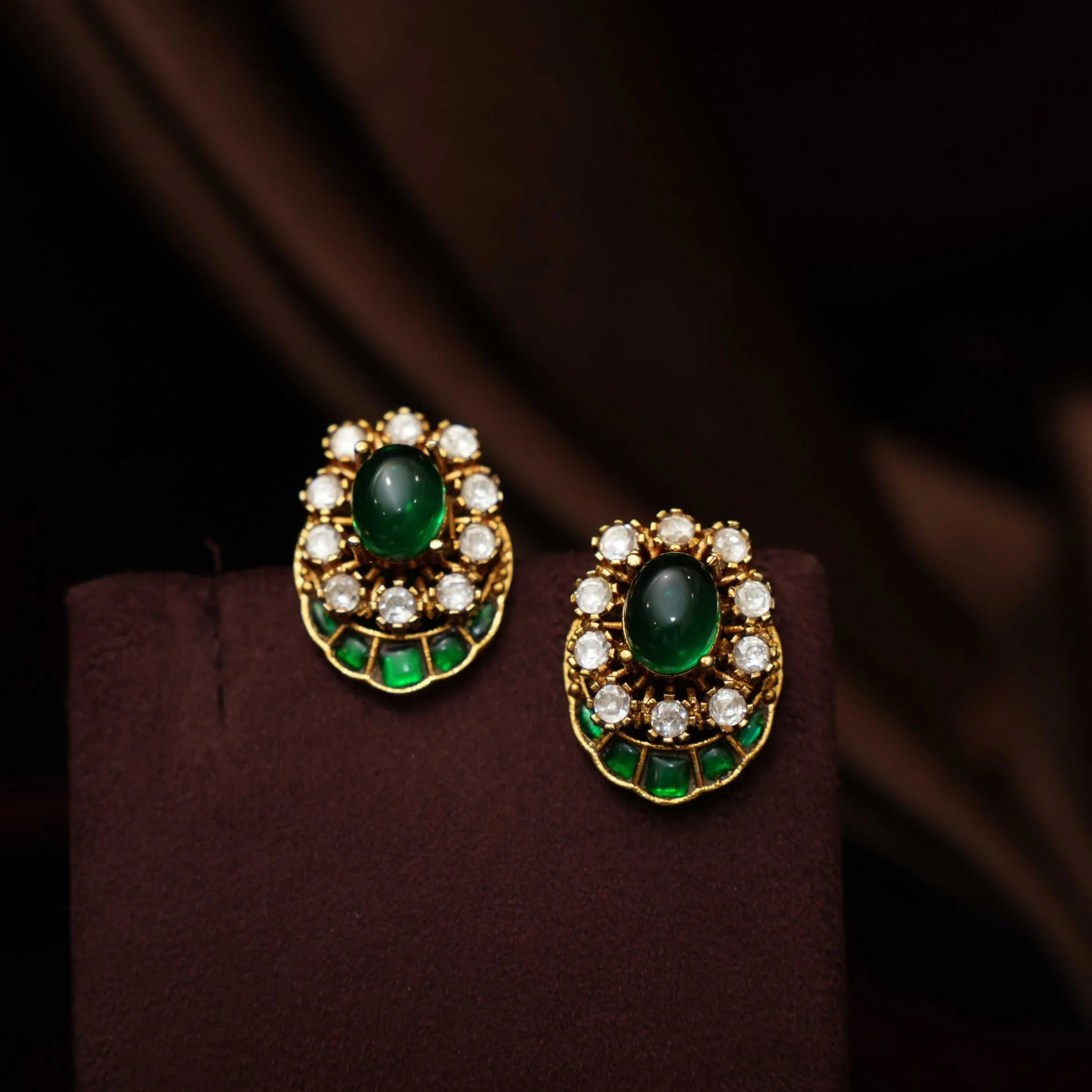 Ellie Polki Ear Stud - Emerald Green
