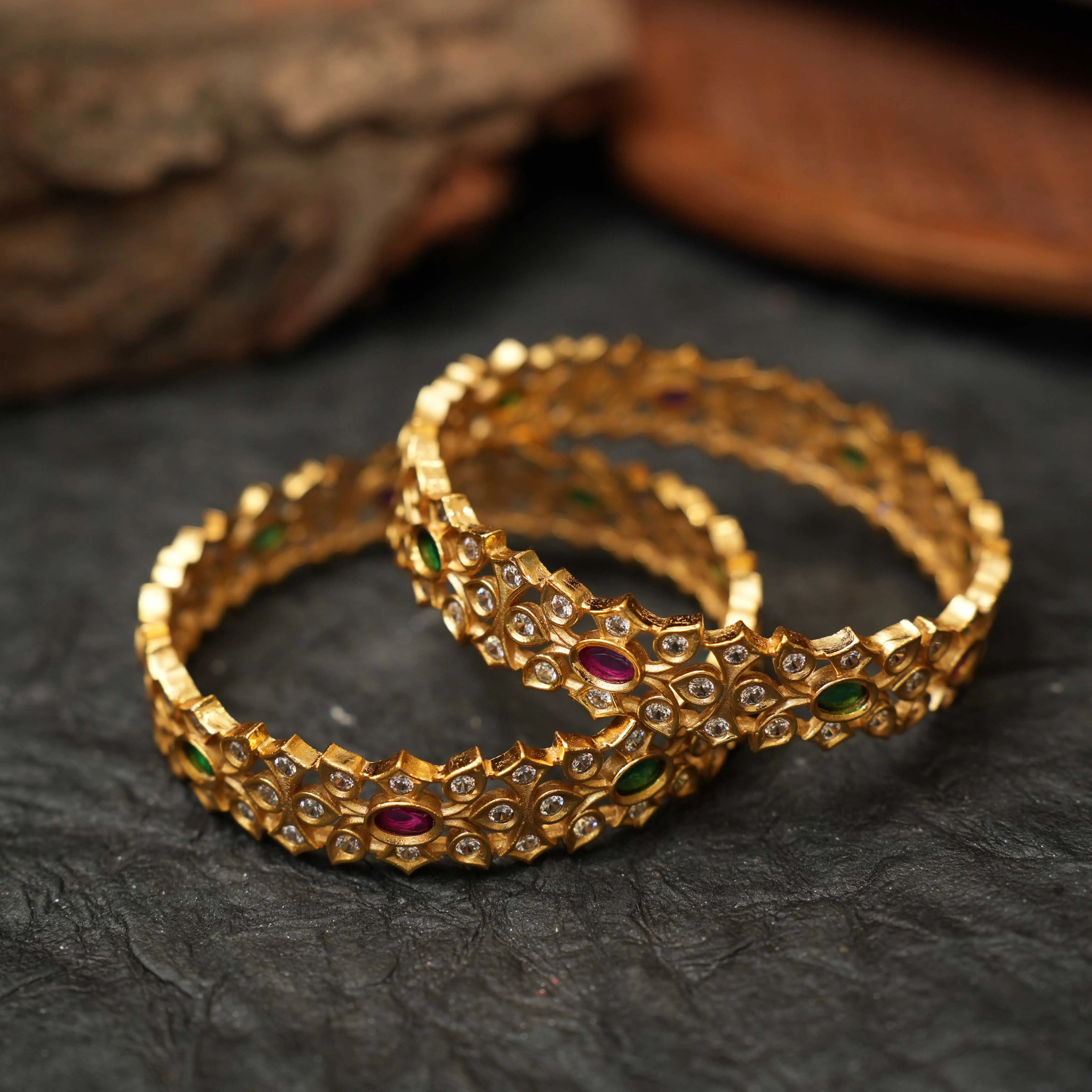 Eravati Kundan Bangles