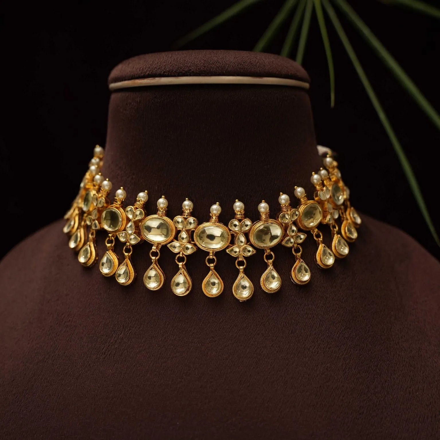 Esha Polki Necklace - White