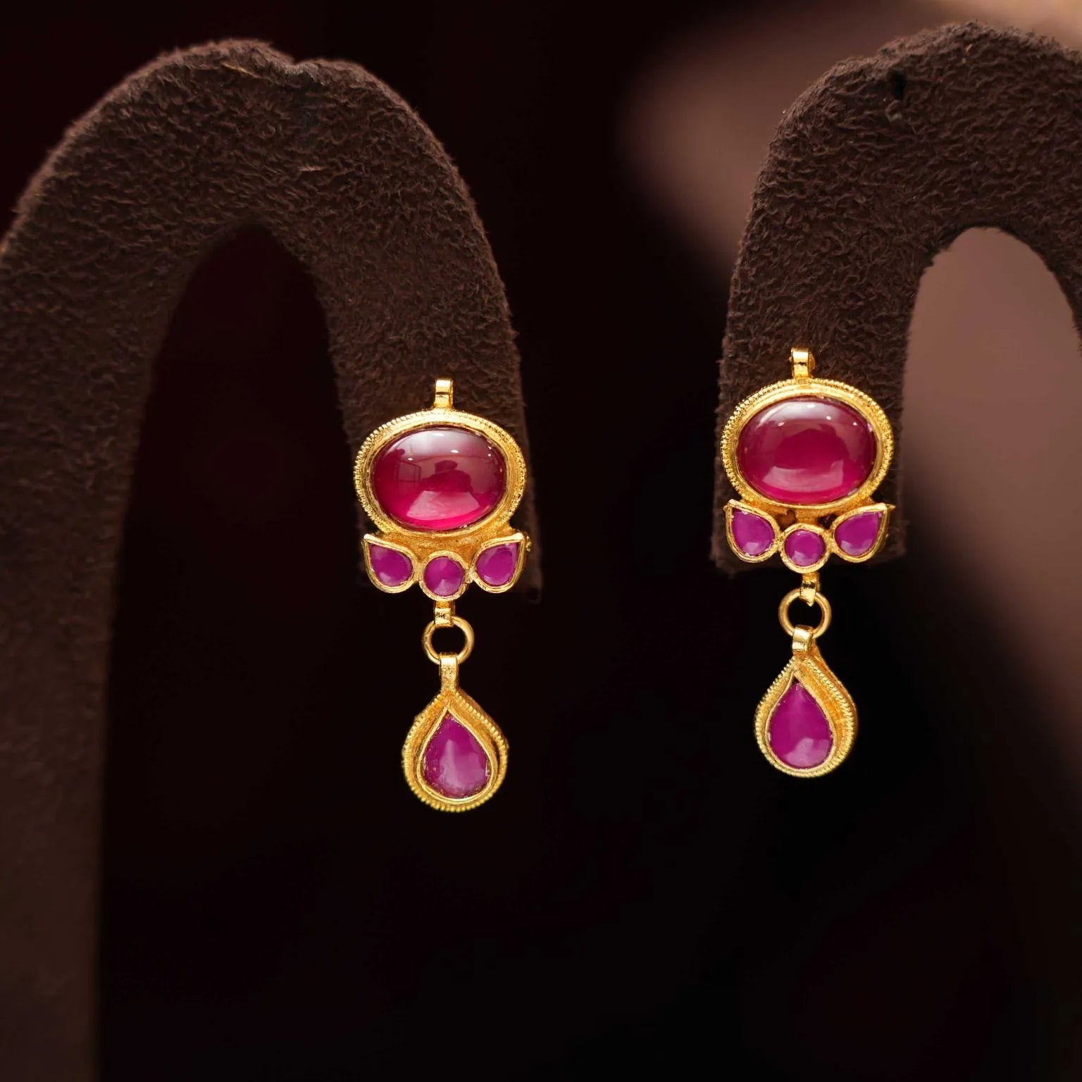 Esha Polki Necklace - Red