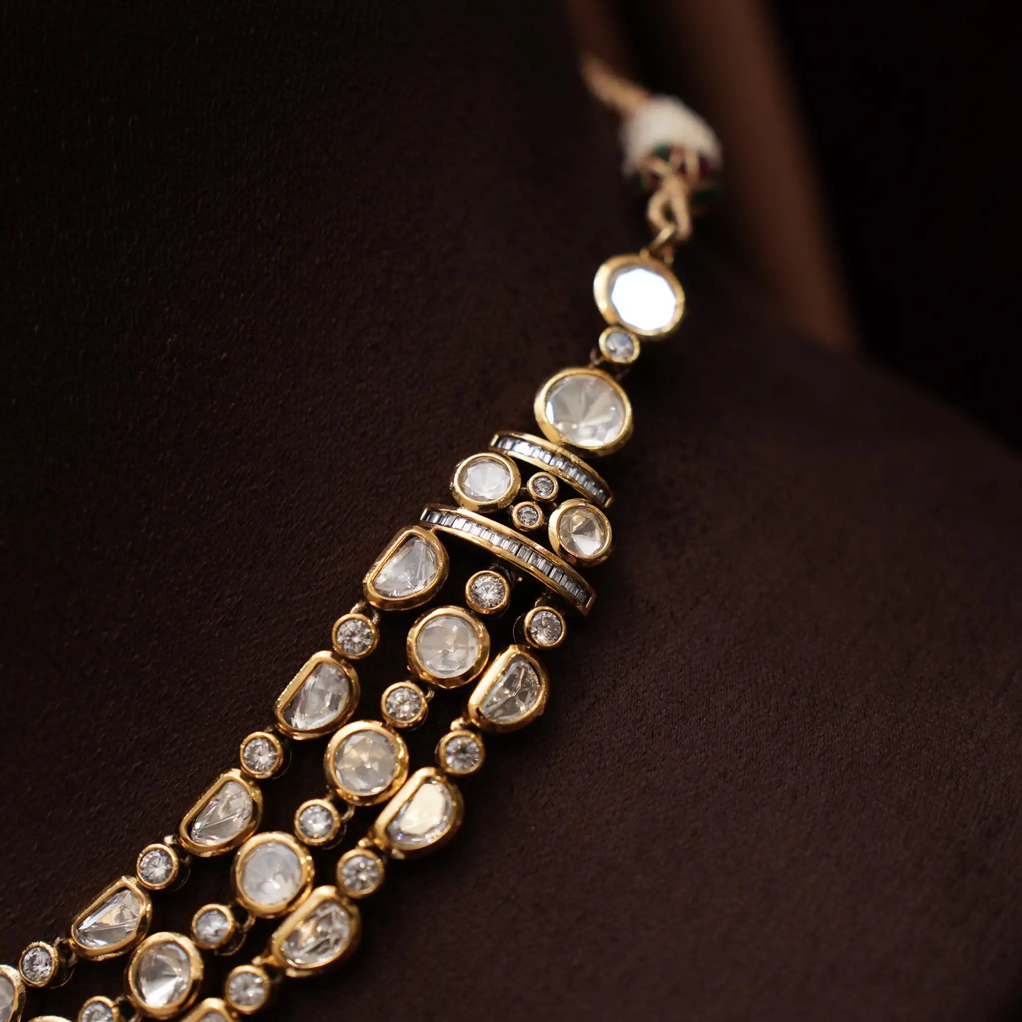 Eshika Victorian Polki Necklace - White
