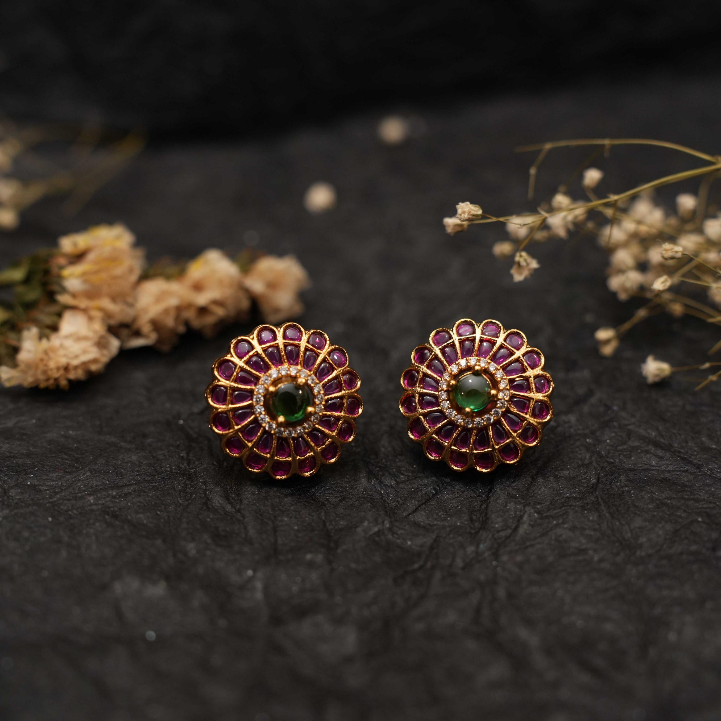 Etasha Antique Ear Stud - Red & Green