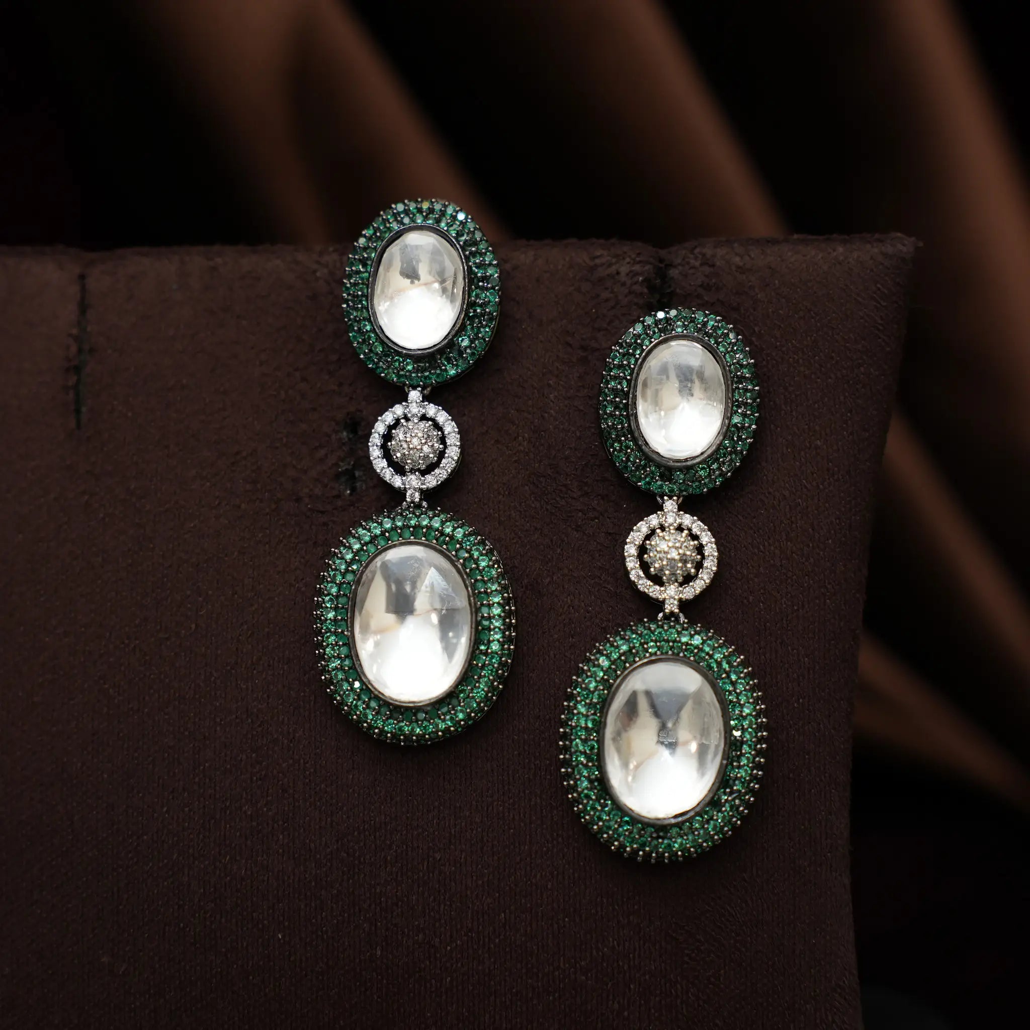 Ezhili Victorian Necklace