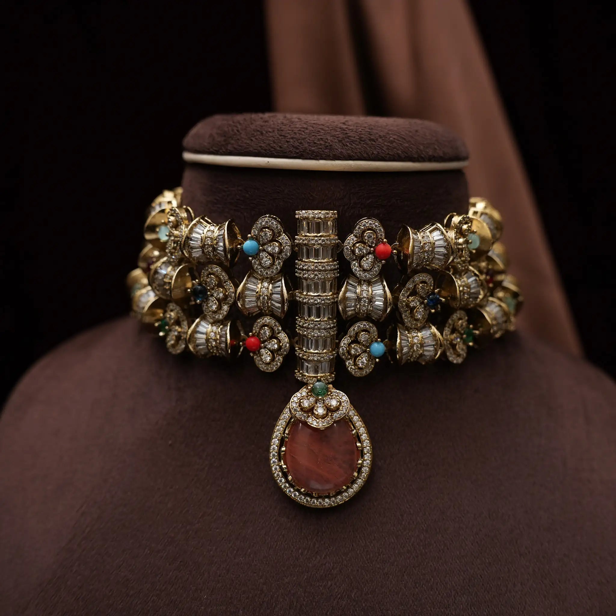 Fanshita Victorian Choker - Pink