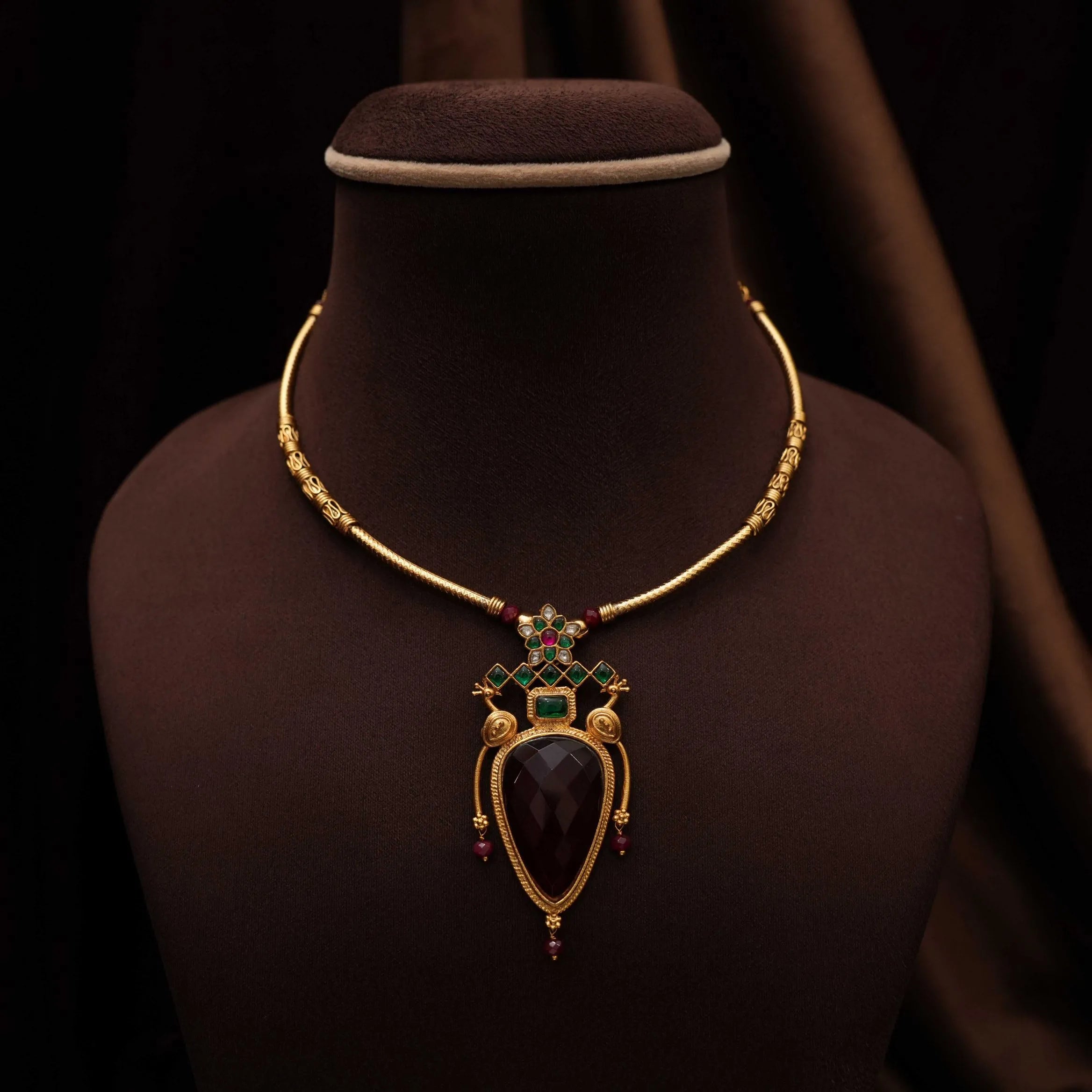 Fara Antique Hasli Necklace - Red