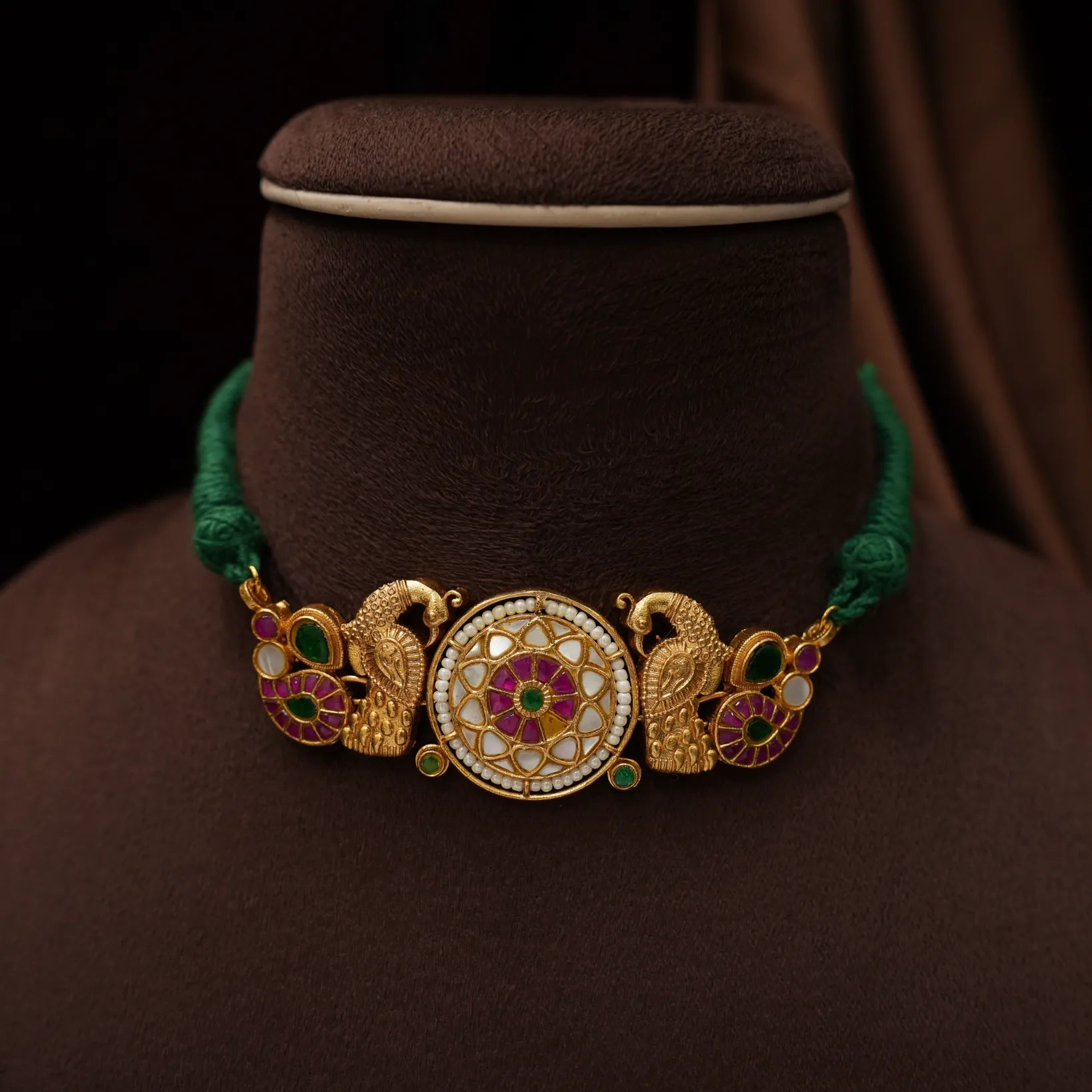 Finika Polki Choker - Red & Green