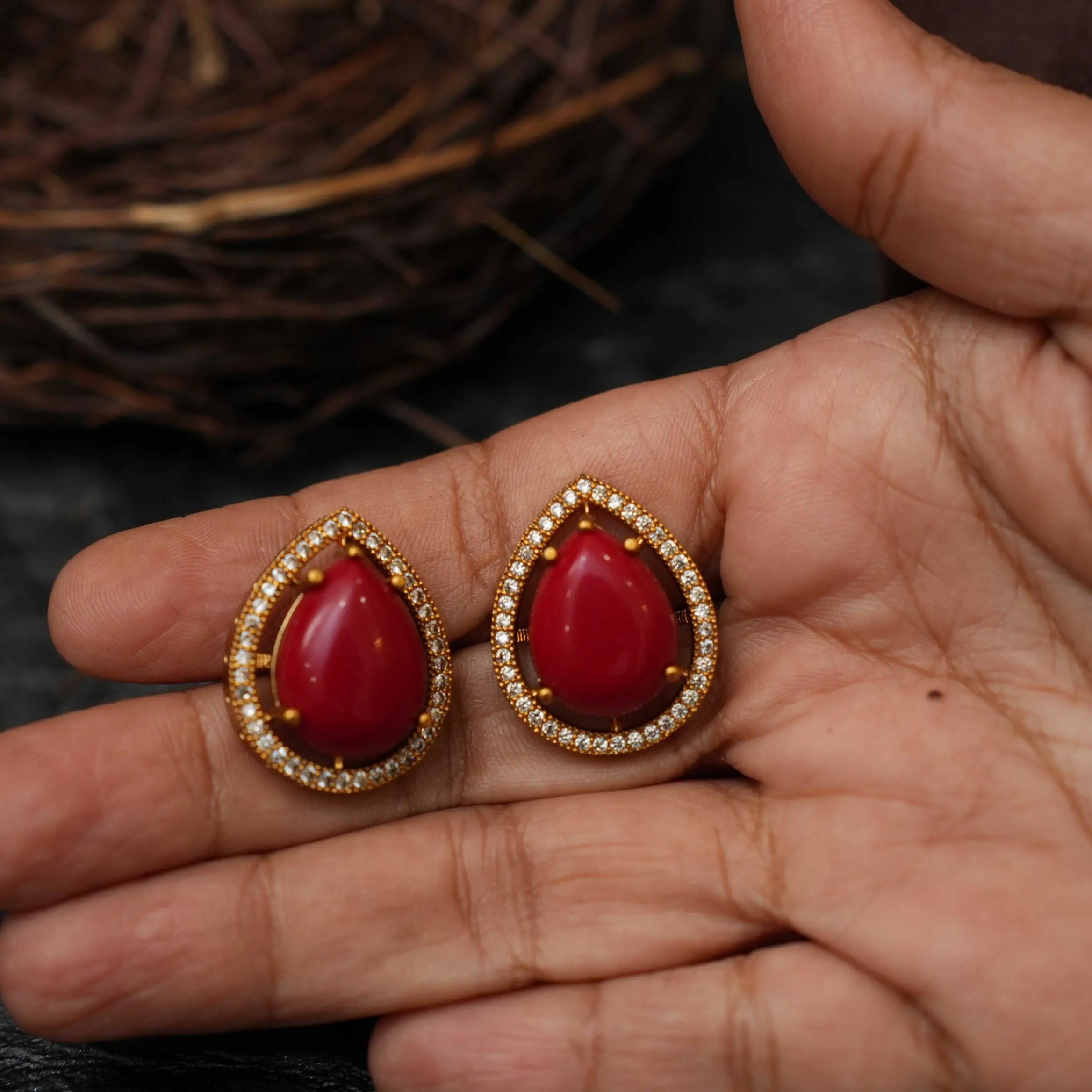 Fiona Antique Ear Stud - Coral
