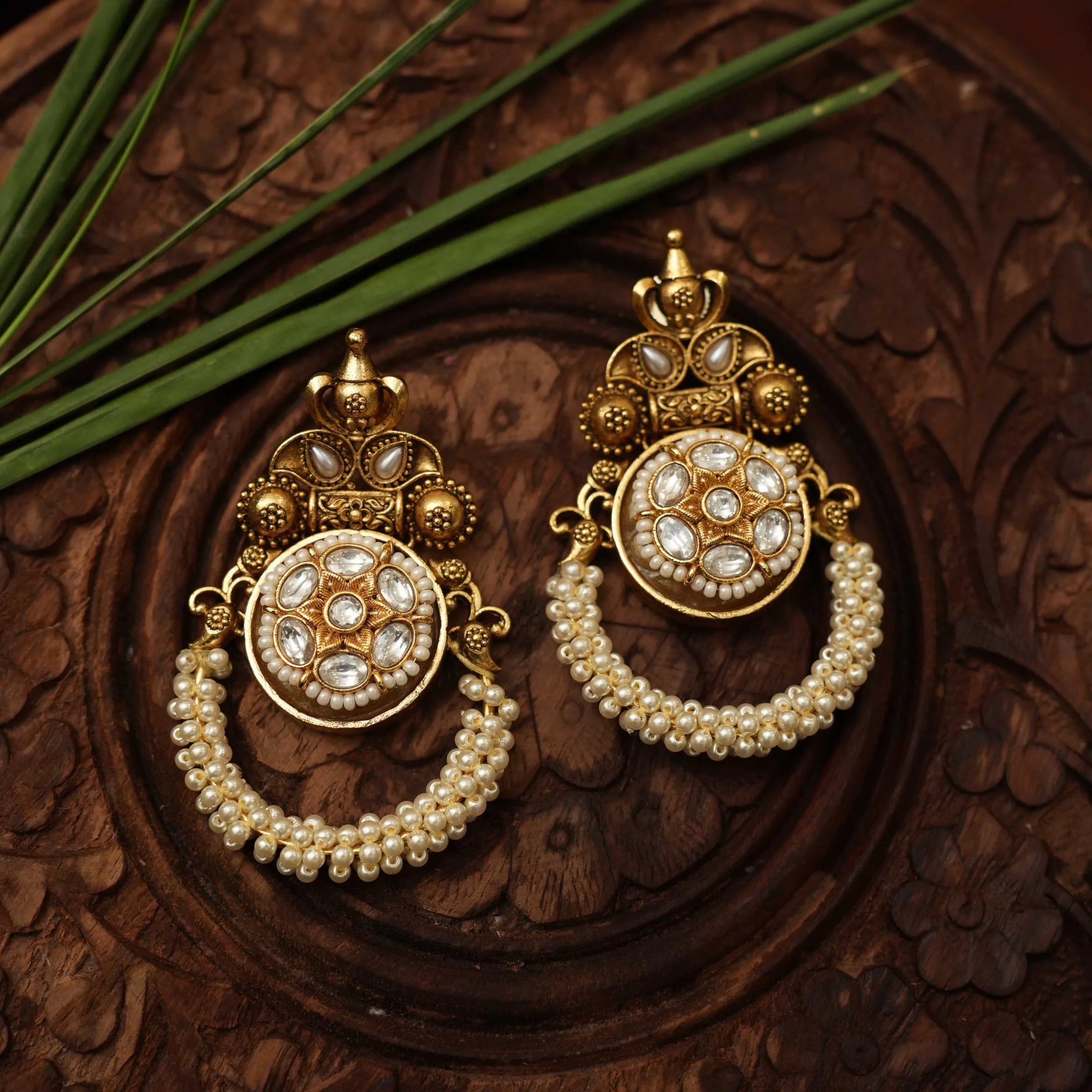 Gahana Antique Earrings - White