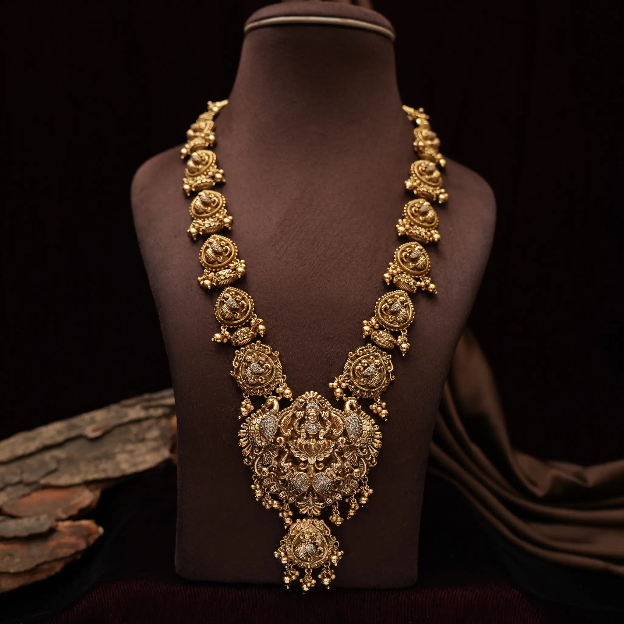 Gajaadhar Antique Necklace