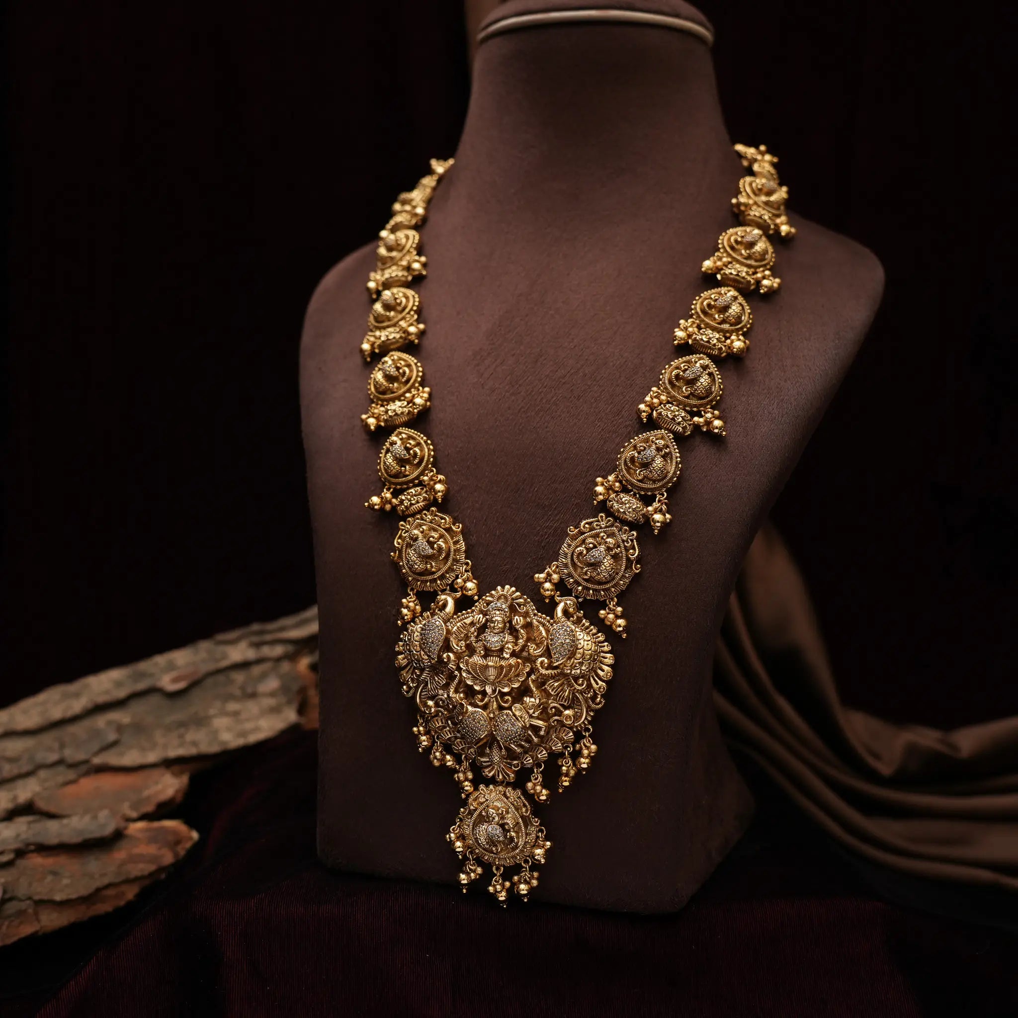 Gajaadhar Antique Necklace