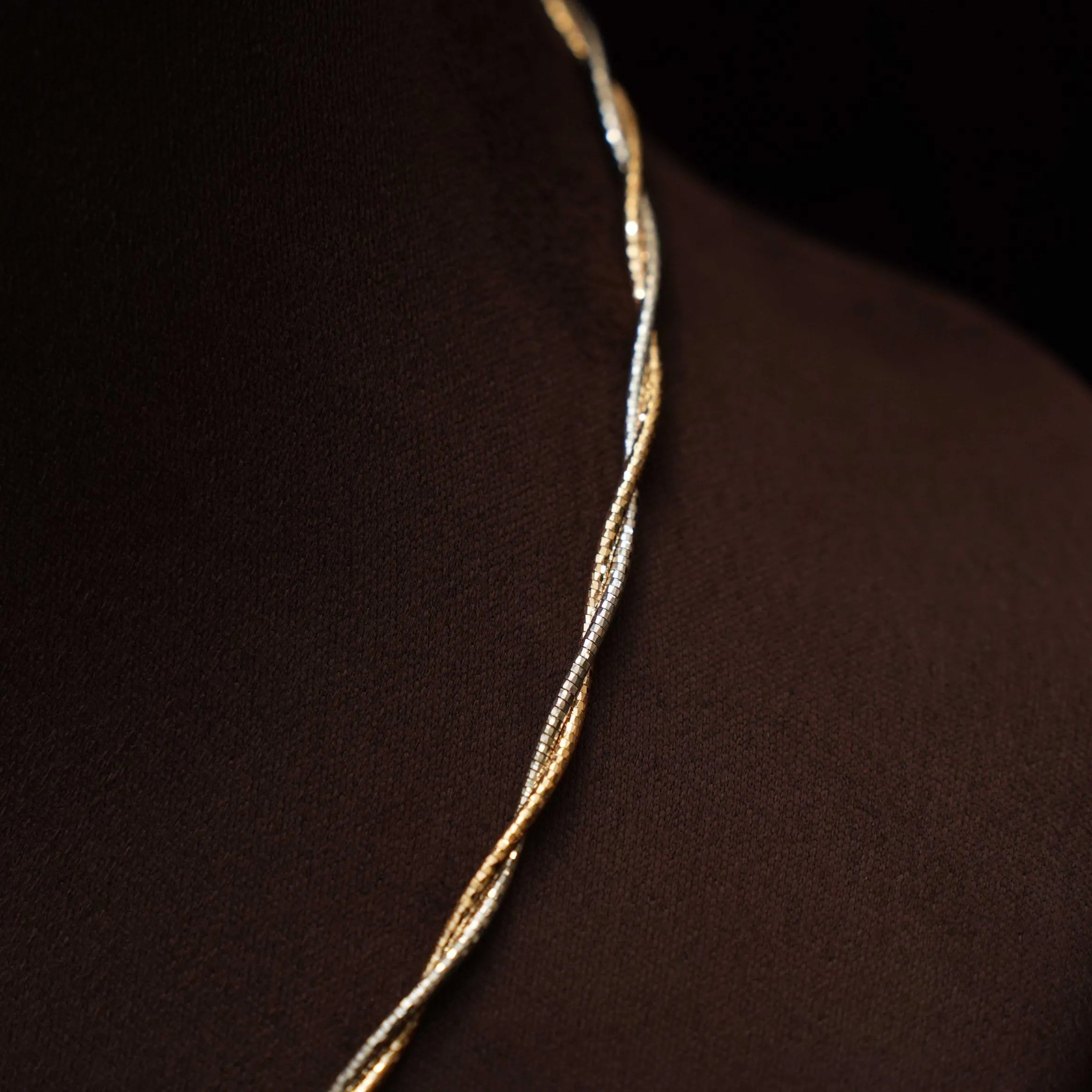 Gandini Zircon Hasli Necklace