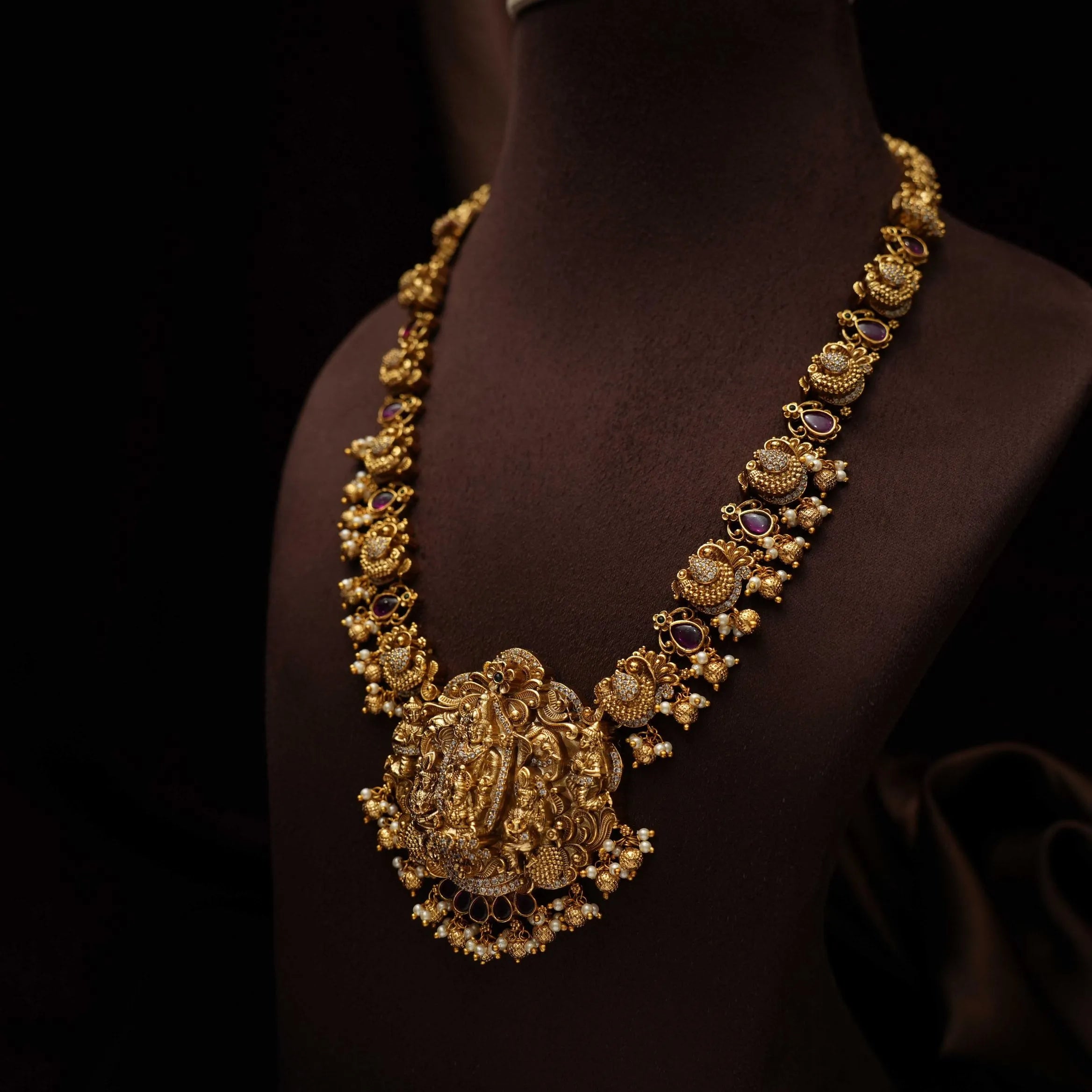 Gaula Antique Necklace
