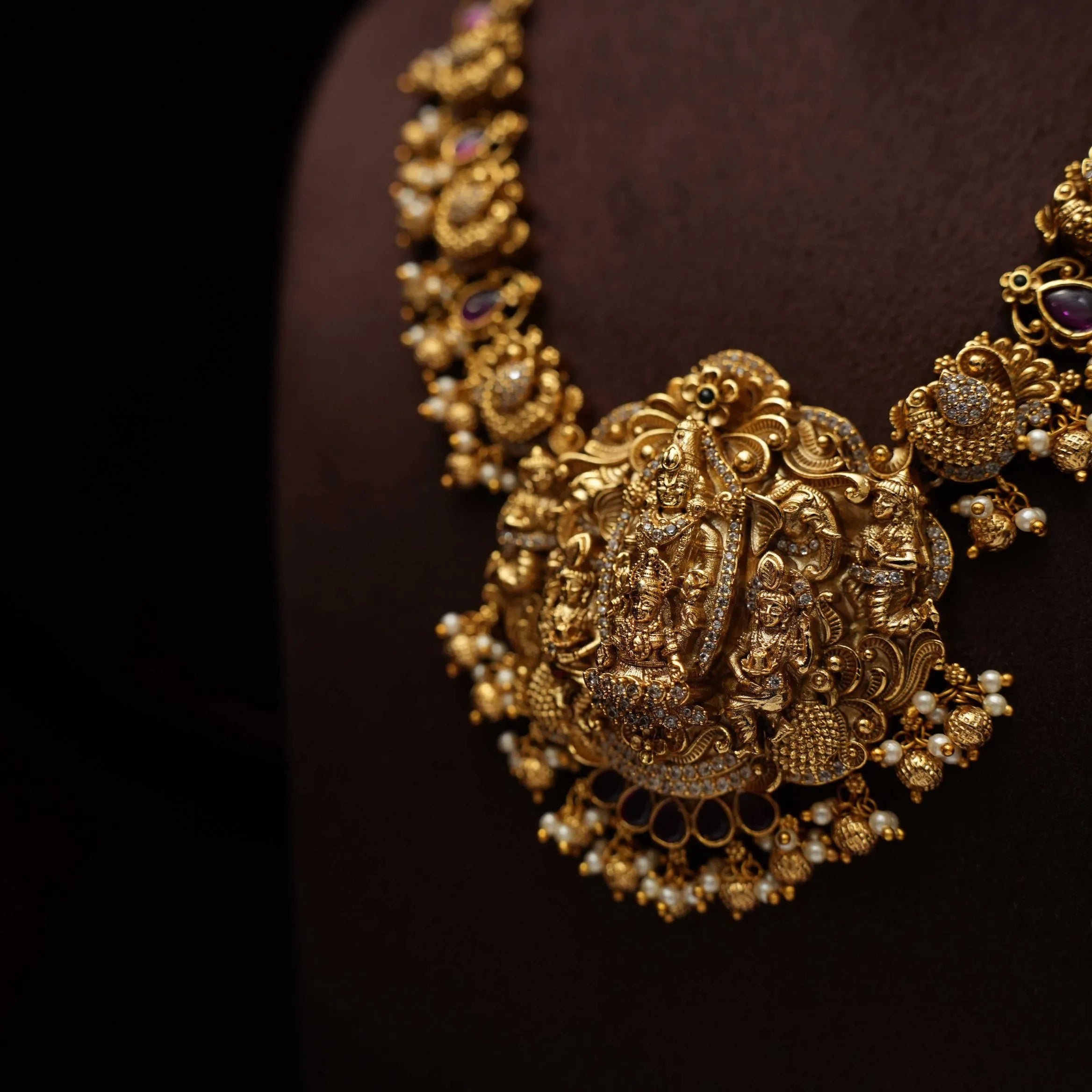 Gaula Antique Necklace