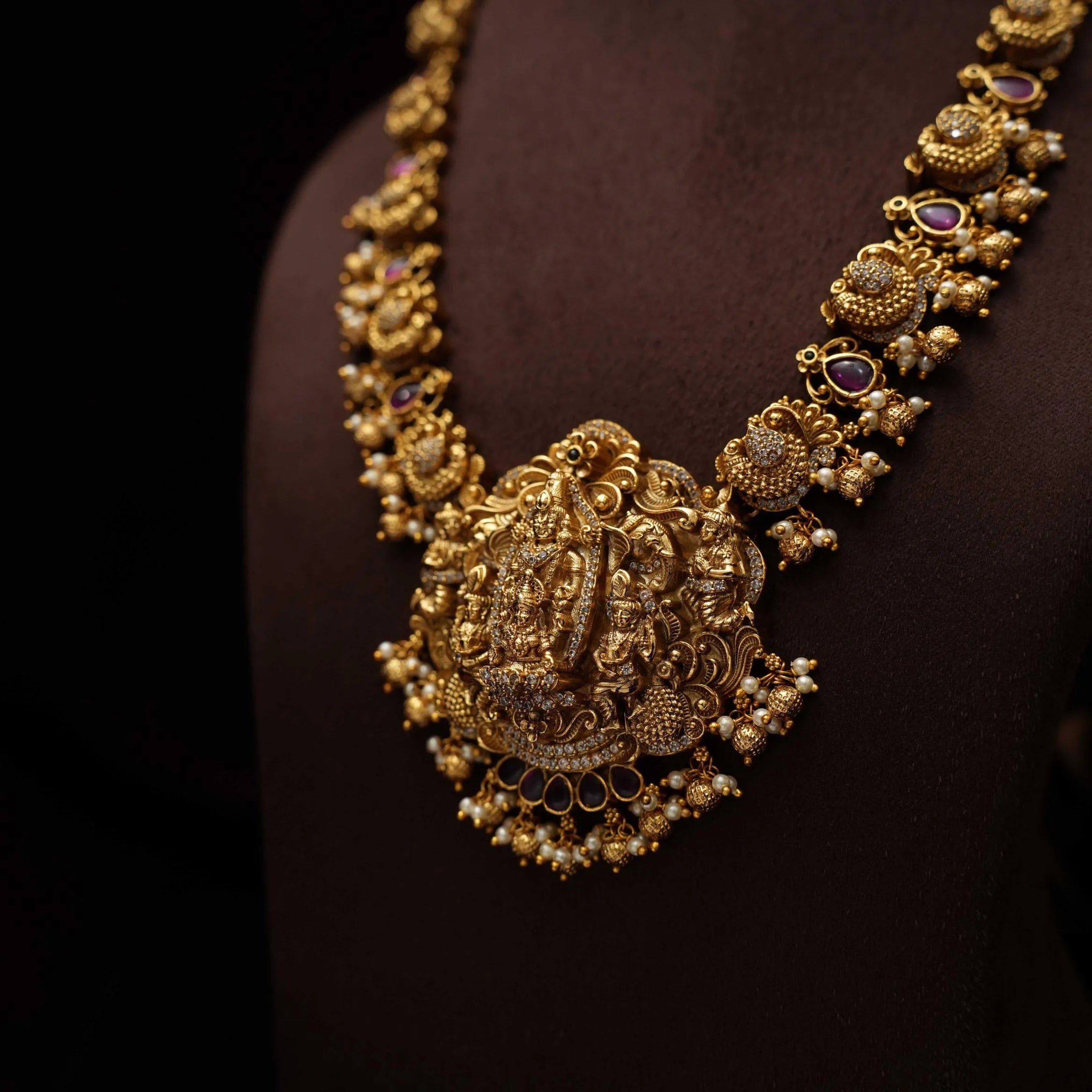 Gaula Antique Necklace