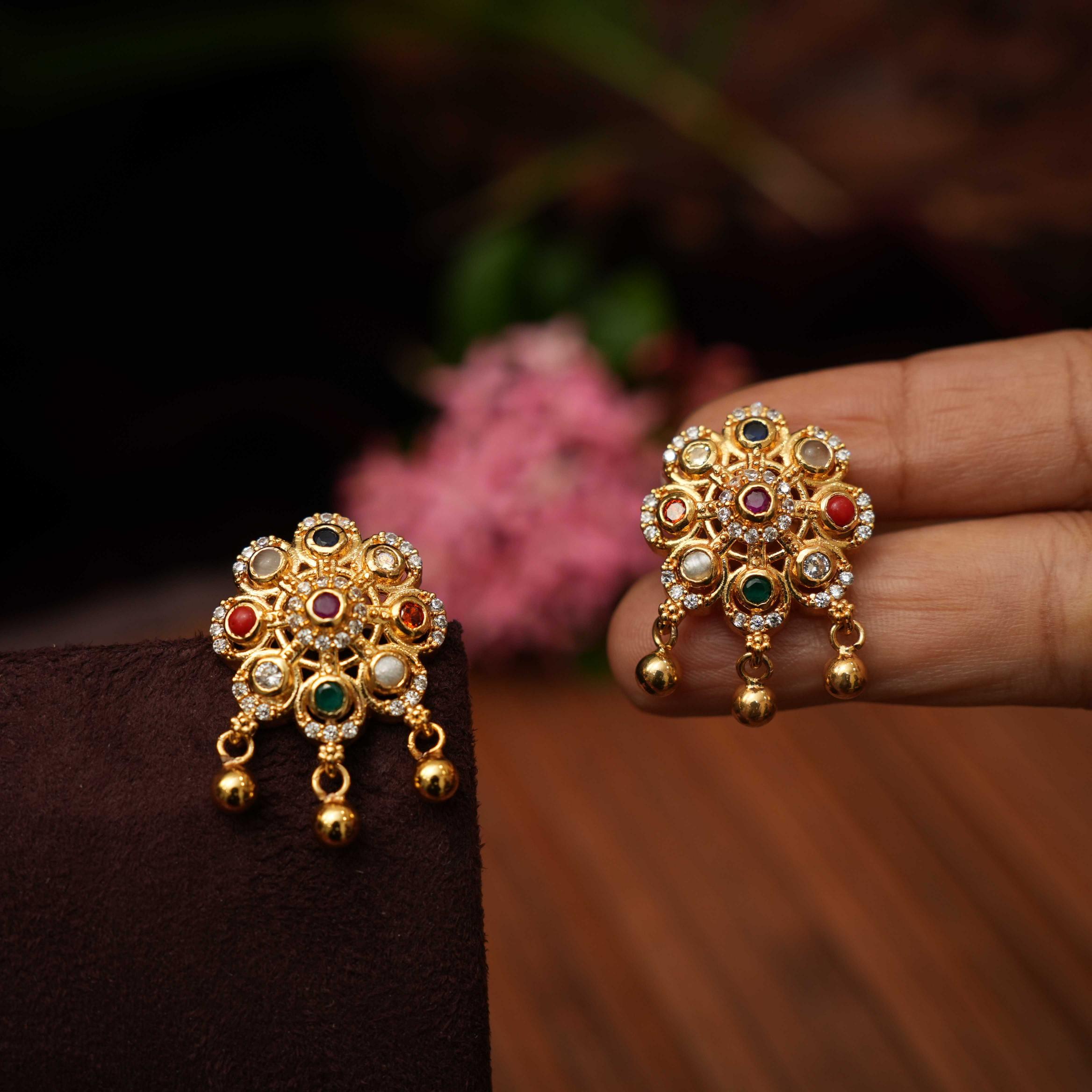 Gaura Silver Ear Stud