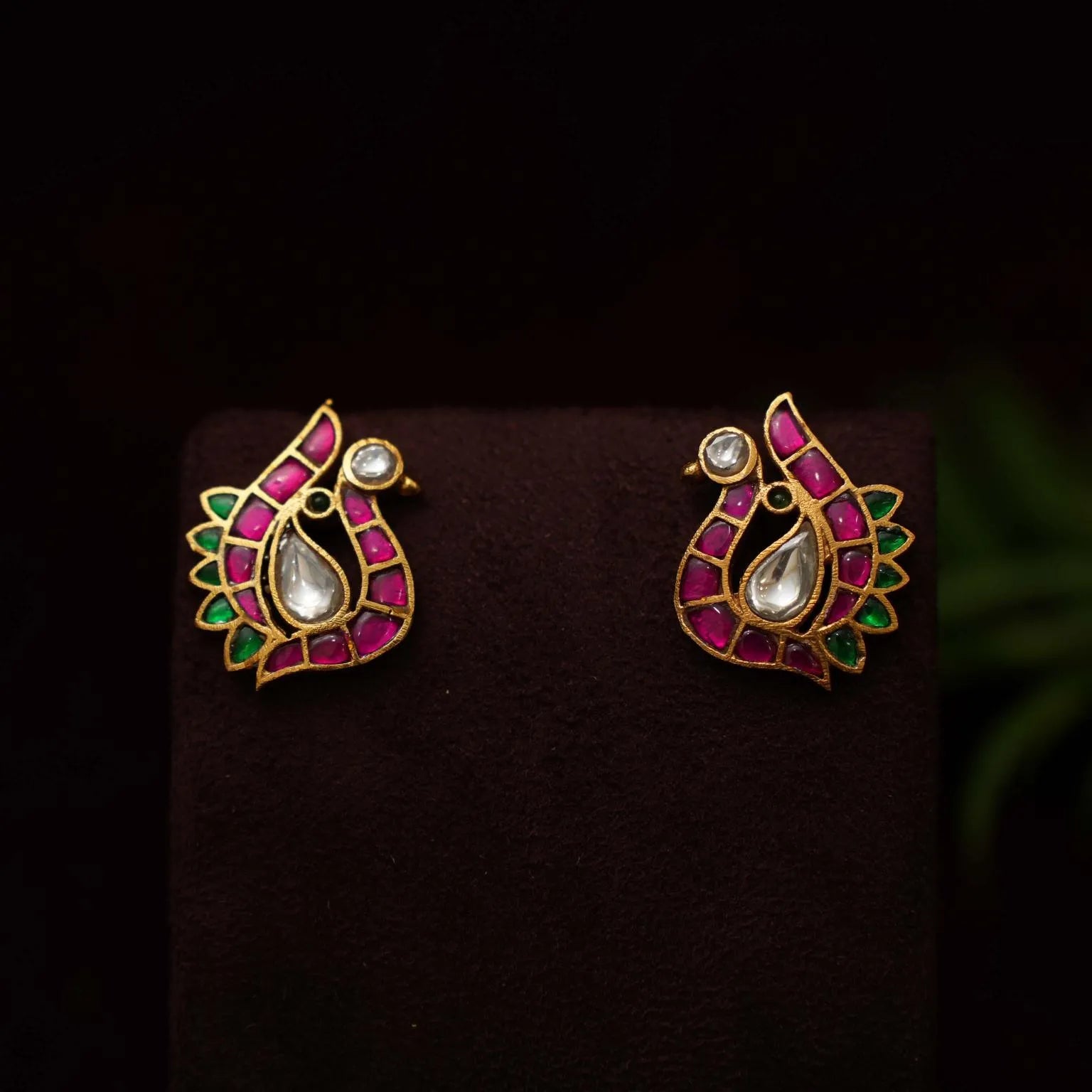 Geya Polki Ear Stud - Red