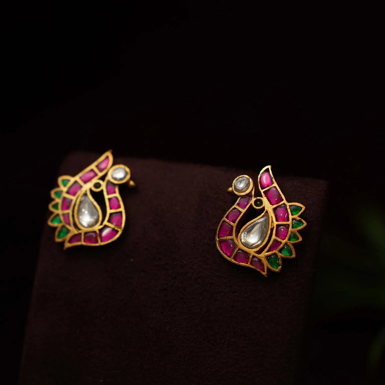 Geya Polki Ear Stud - Red