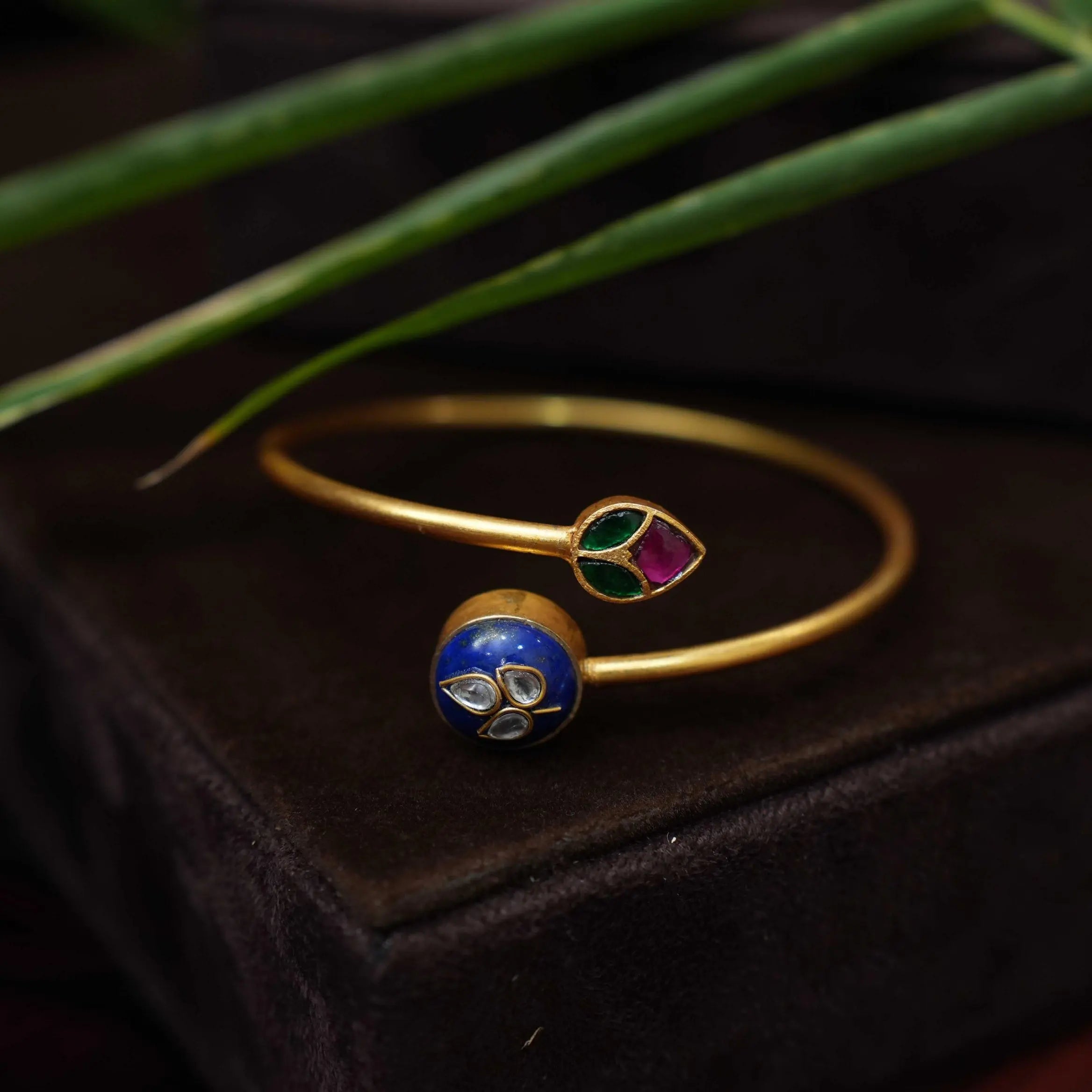 Gitali Silver Kada Bangle