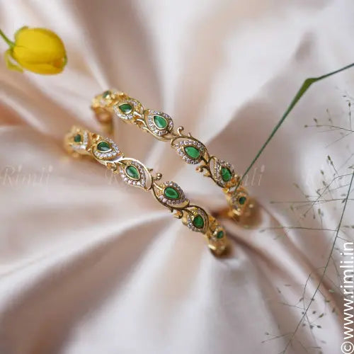 Nisha Mango Bangle - Green - Rimli Boutique