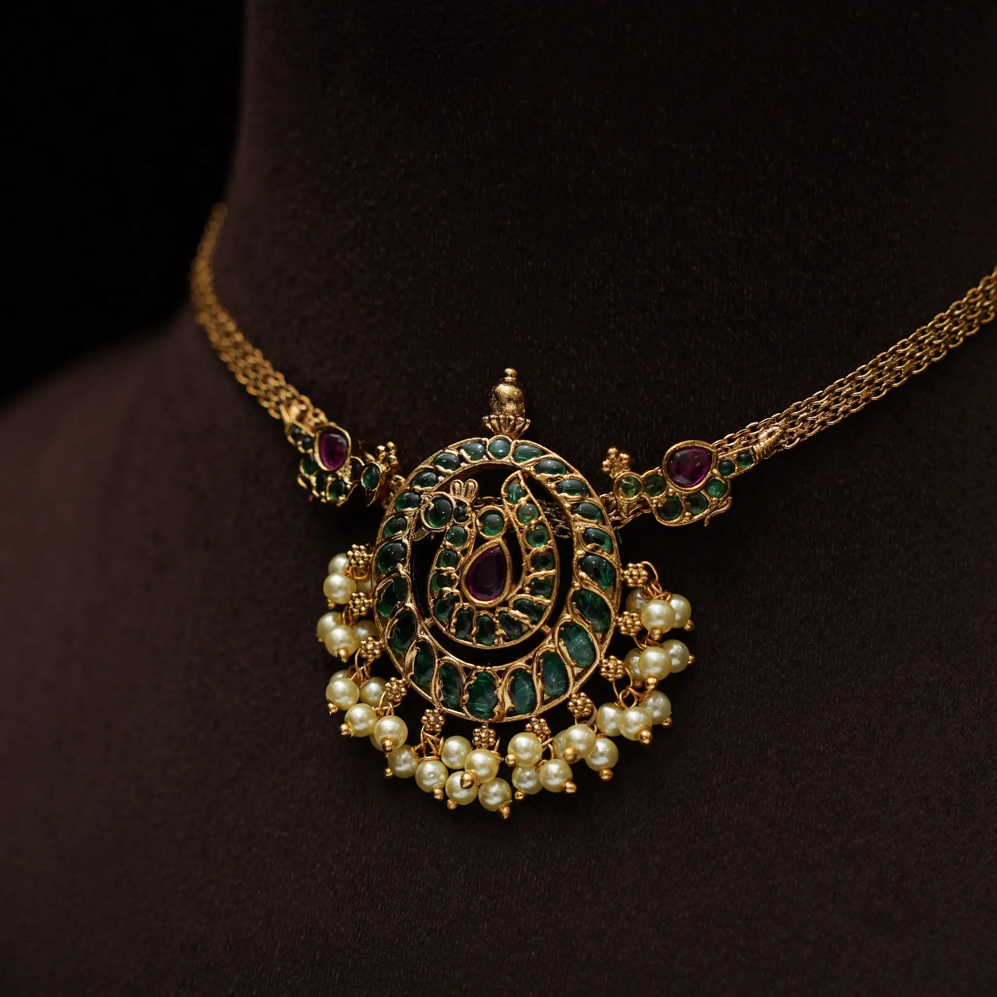 Guhasri Antique Necklace - Green
