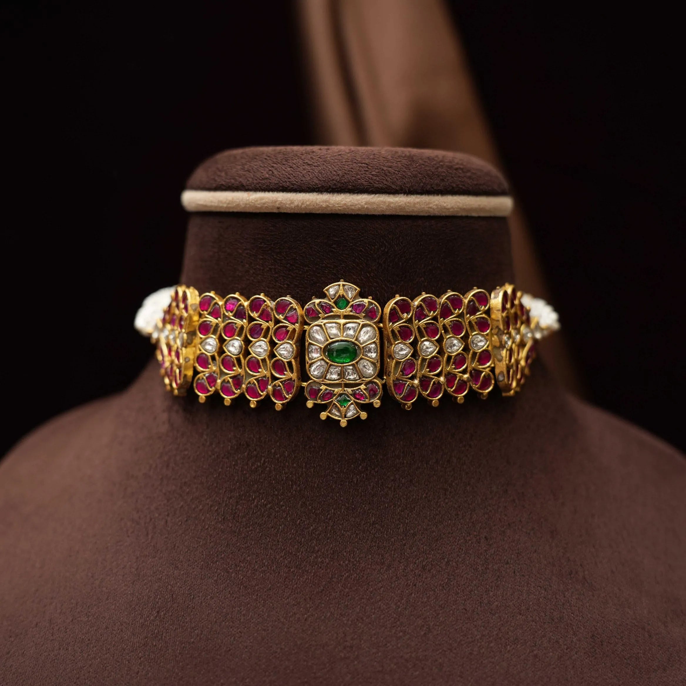 Gunika Polki Choker