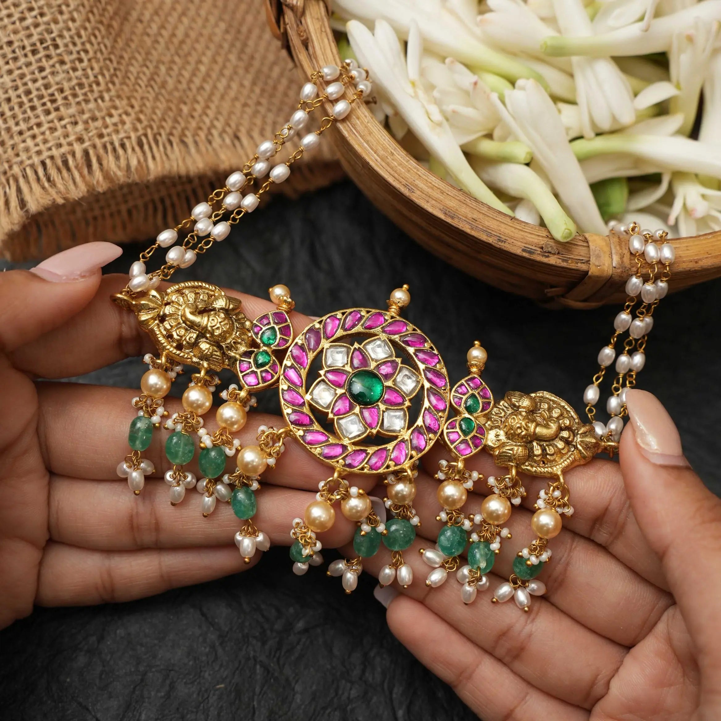 Hansa Antique Choker