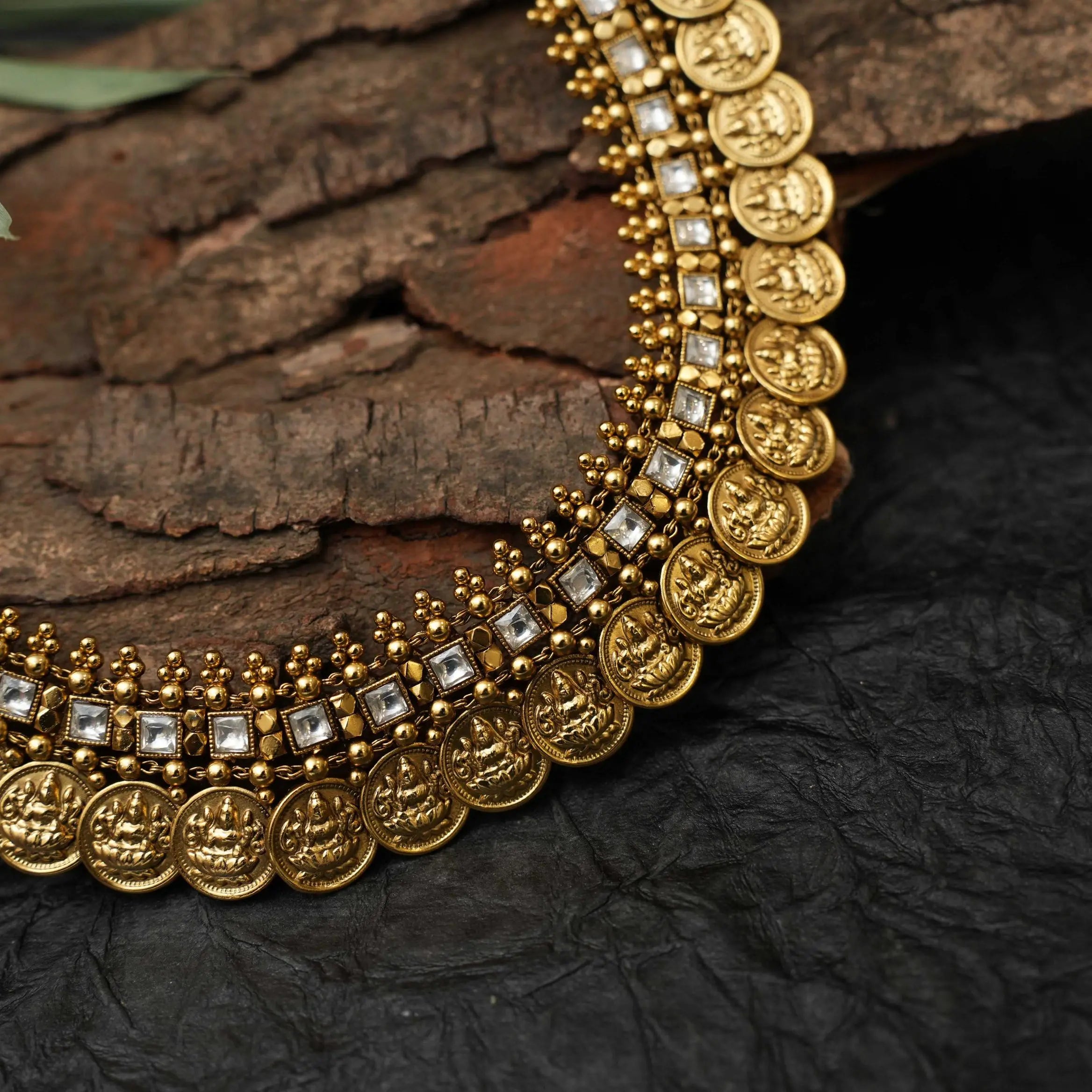 Harika Antique Necklace