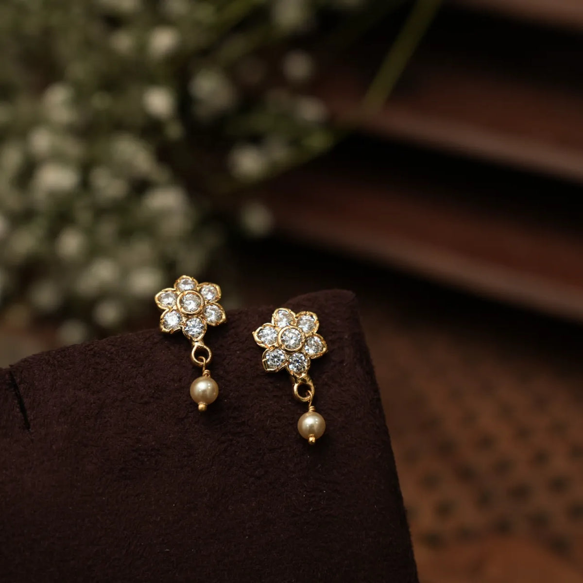 Harini Silver Attigai Necklace