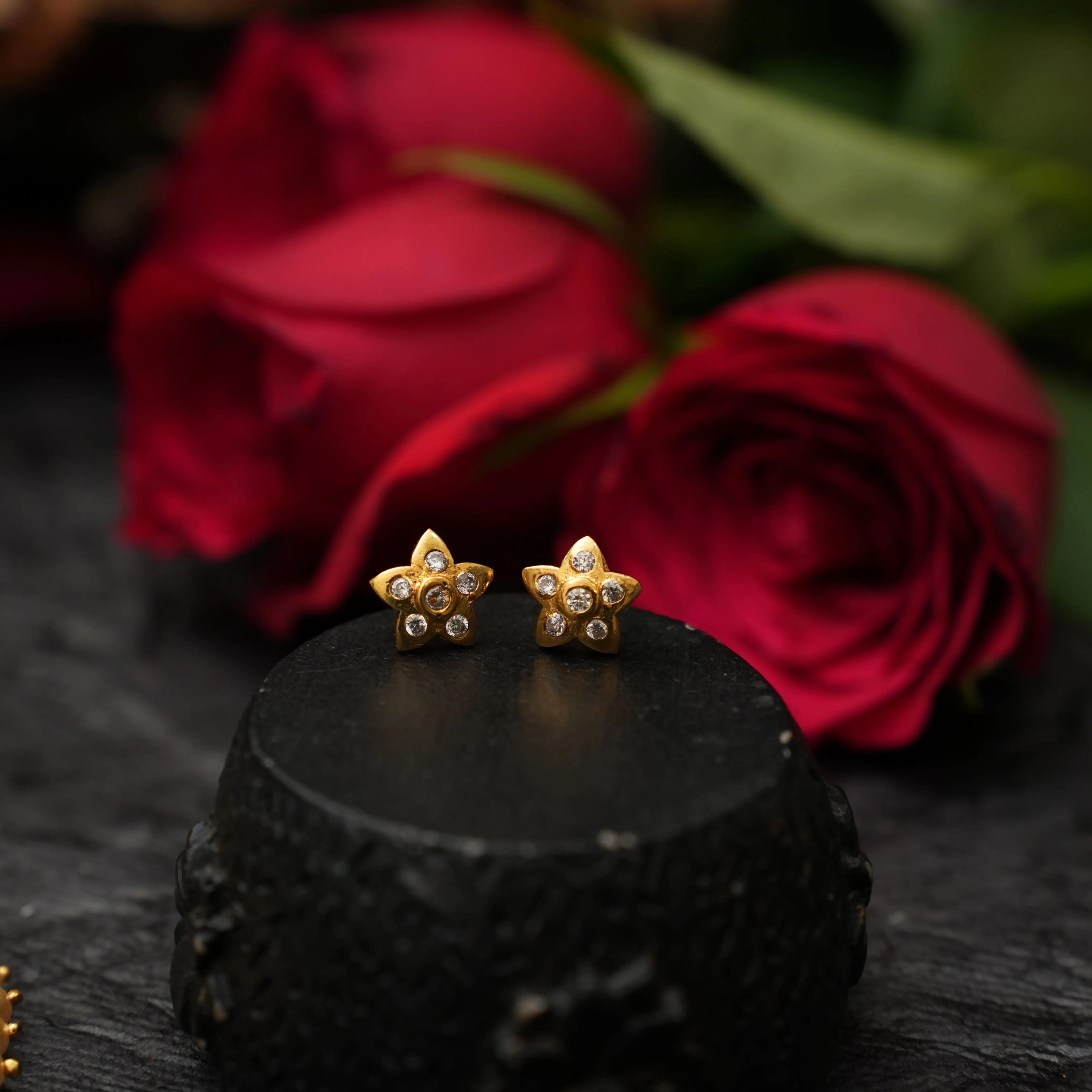 Harini Silver Attigai Necklace