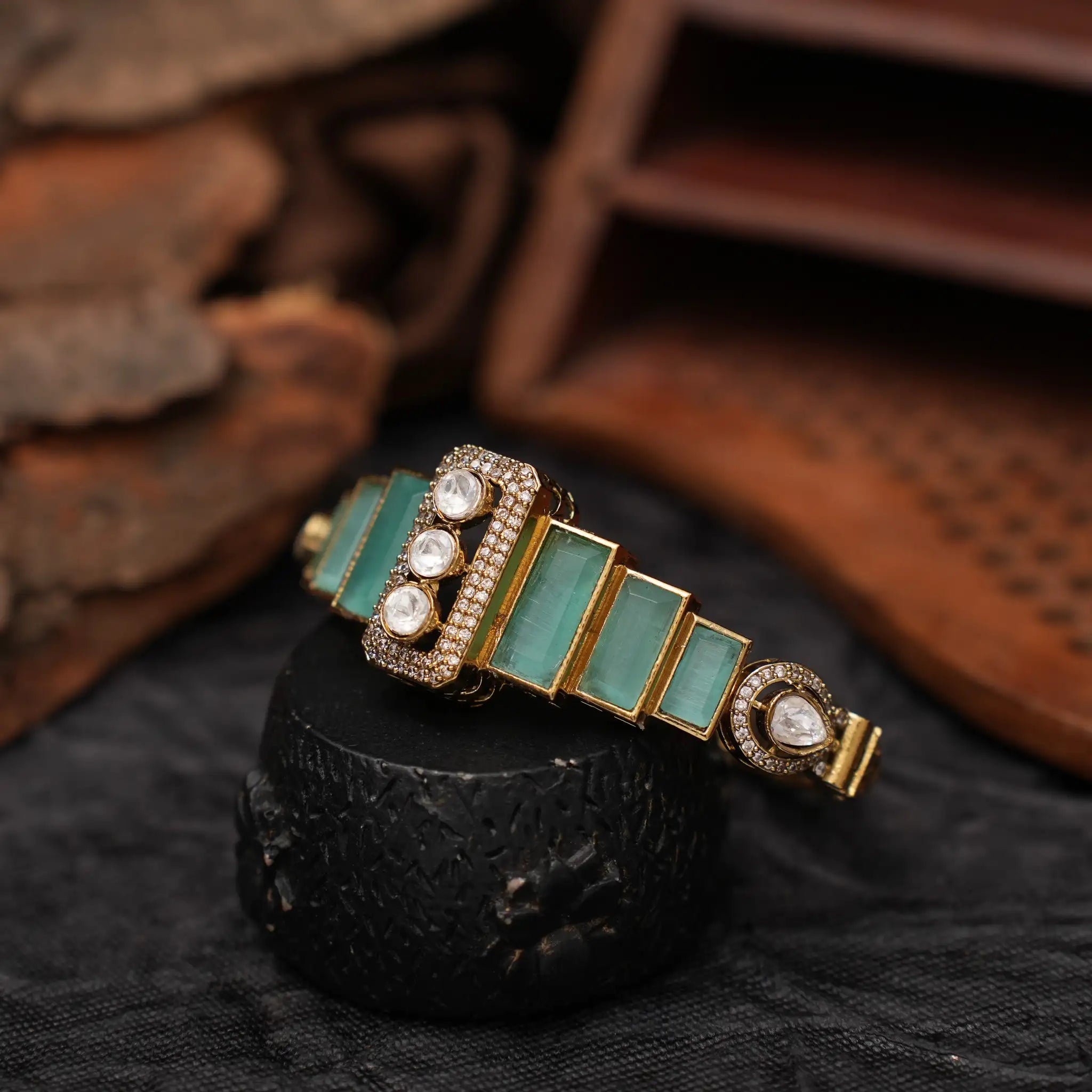 Harita Victorian Polki Bracelet - Sea Green