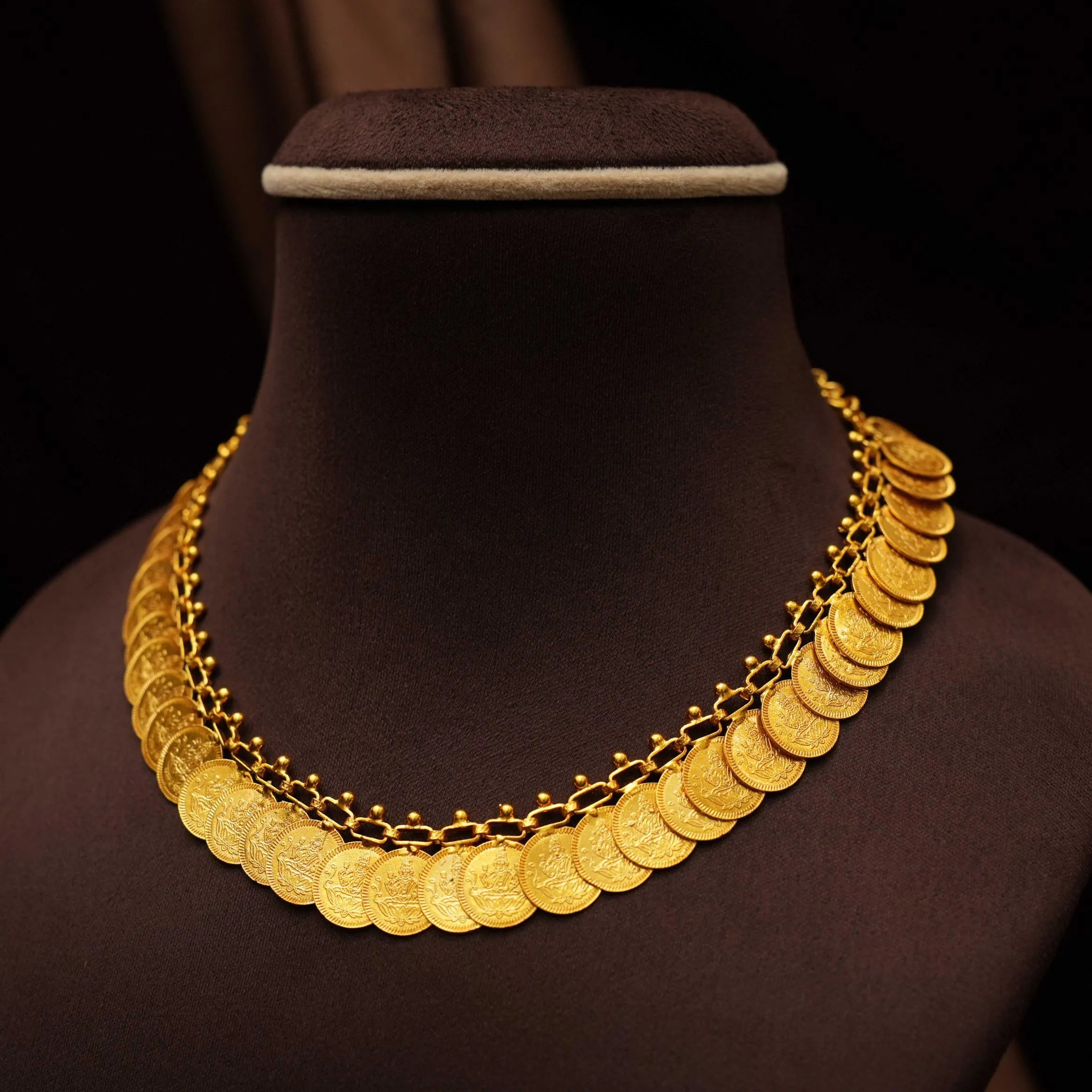 Hima Silver Coin Necklace