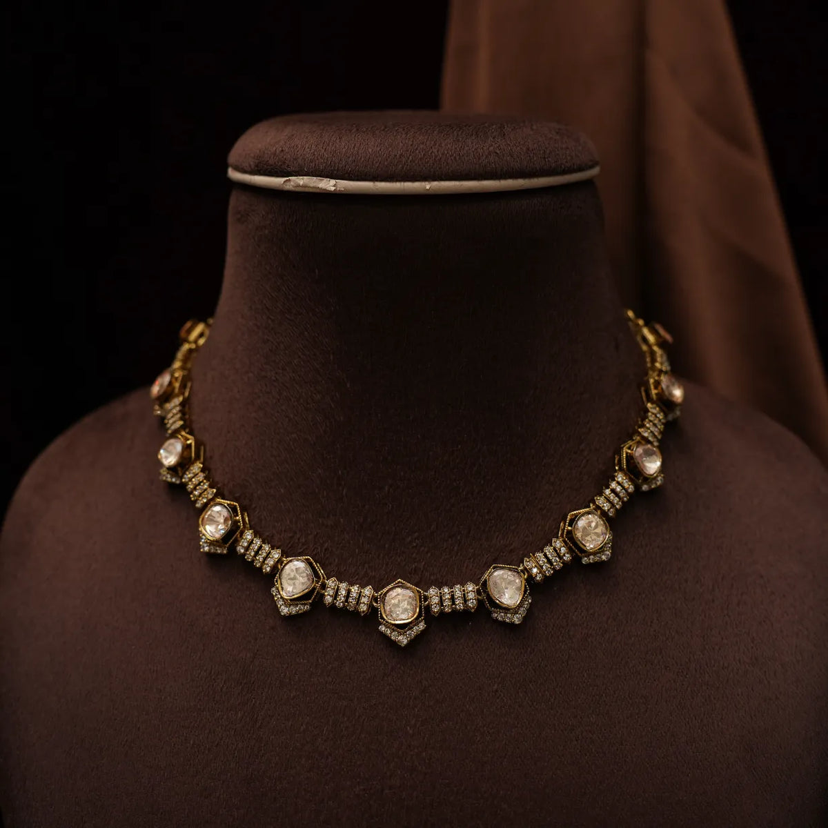 Himari Victorian Kundan Necklace