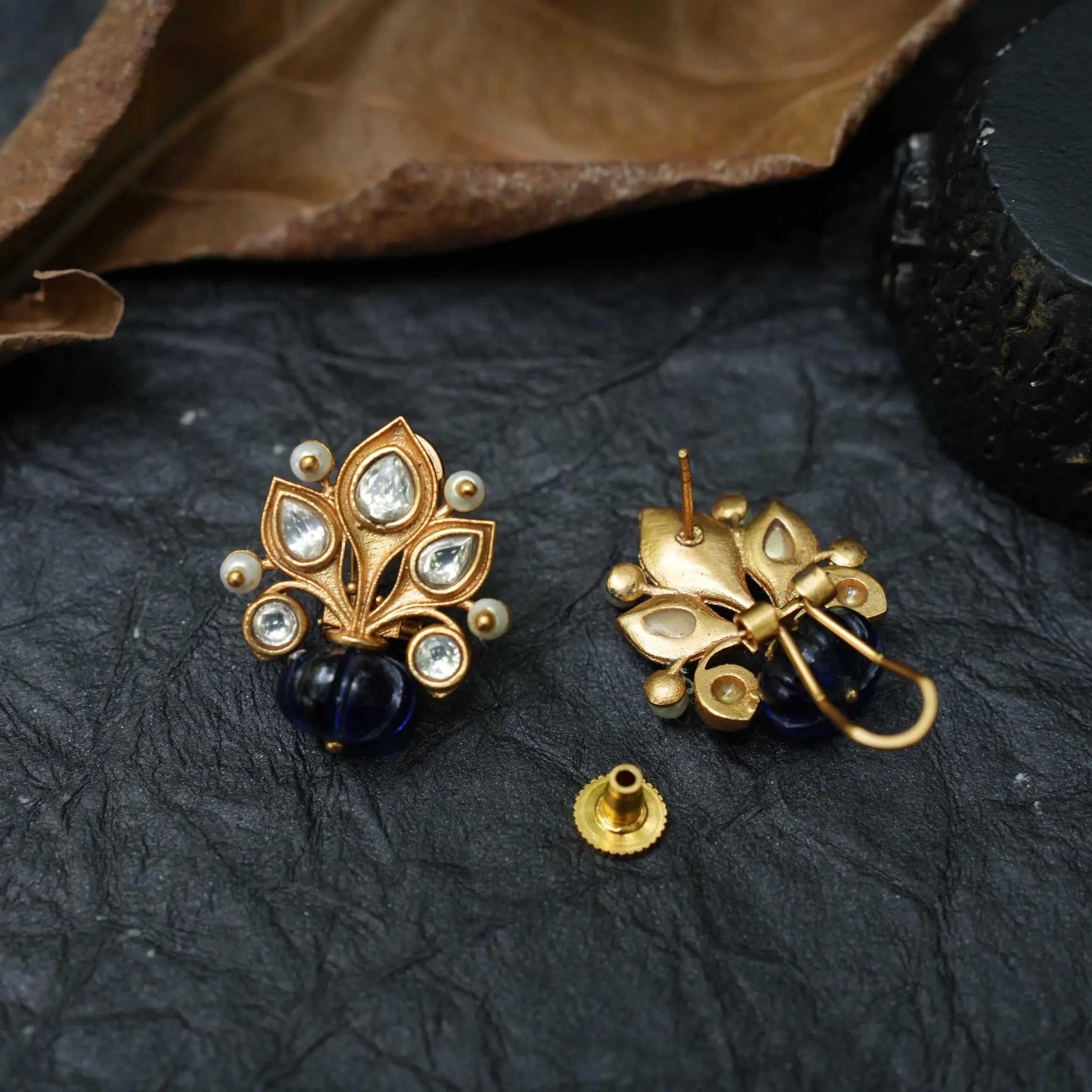 Hira Polki Ear Stud - Dark Blue