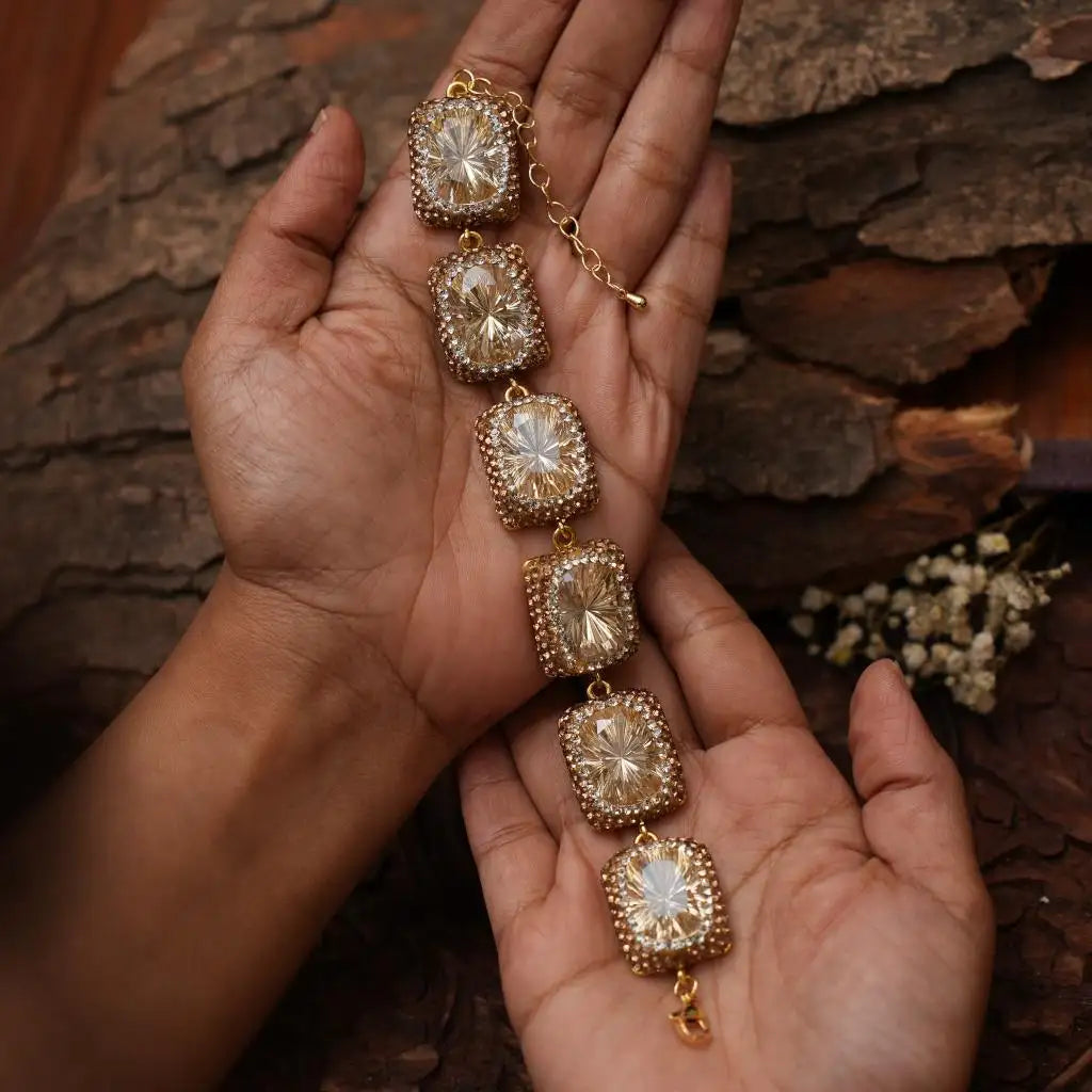 Hiranya Zircon Bracelet - Champagne Gold