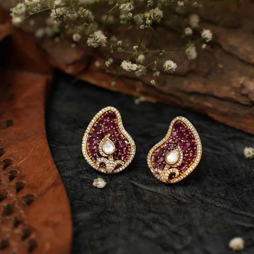 Hivika Polki Ear Stud - Red