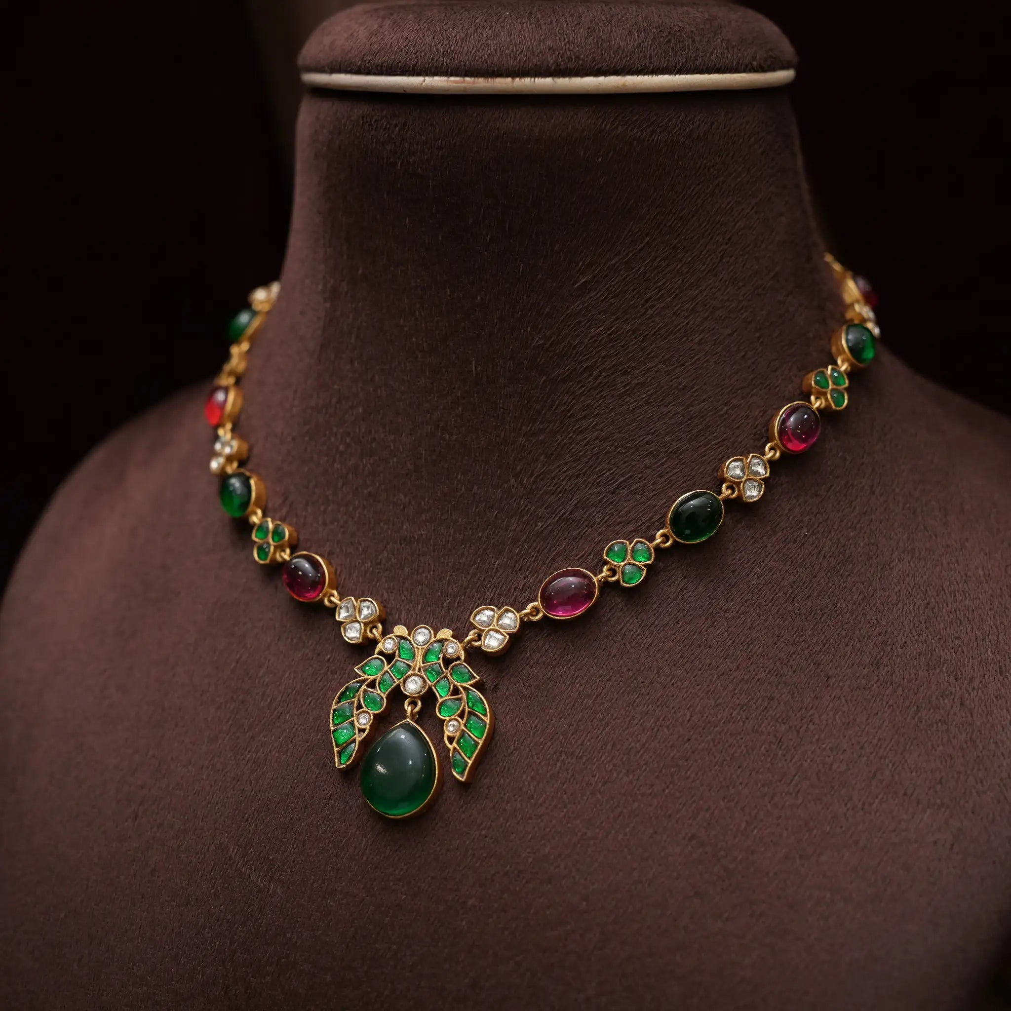 Hradini Polki Necklace - Riya